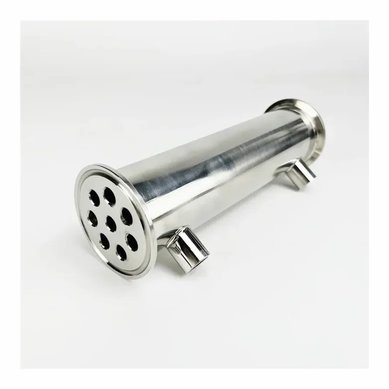 Deflegmador/Condensador de 2" (51 mm) de diámetro Exterior 64 mm con Rosca Hembra de 1/4", 8 Tubos con diámetro Interior de 8 mm, Longitud de 200 mm, reflujo