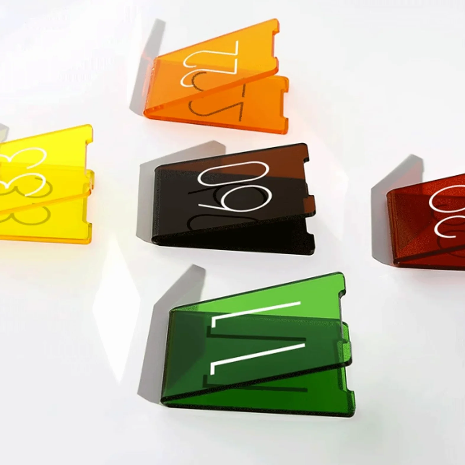 Mini Soporte para Menú De Mesa De Acrílico Translúcido, 6 Piezas, Soporte para Números De Mesa Multicolor, Tarjetas De Lugar Acrílicas para Comedor, Restaurante (Rojo Rosa 45485)