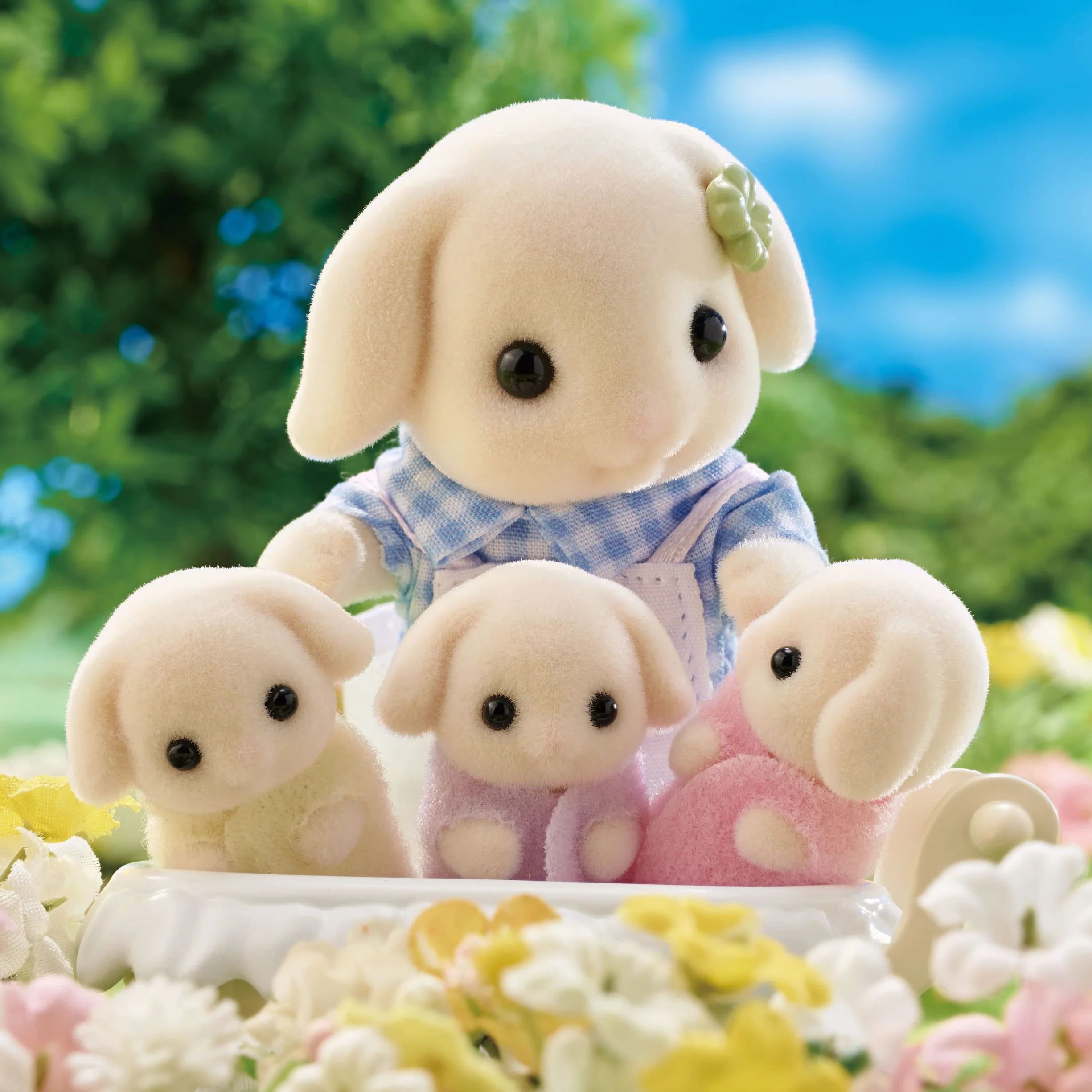 Sylvanian Families 5735 Familia Conejo Flora Casa de muñecas
