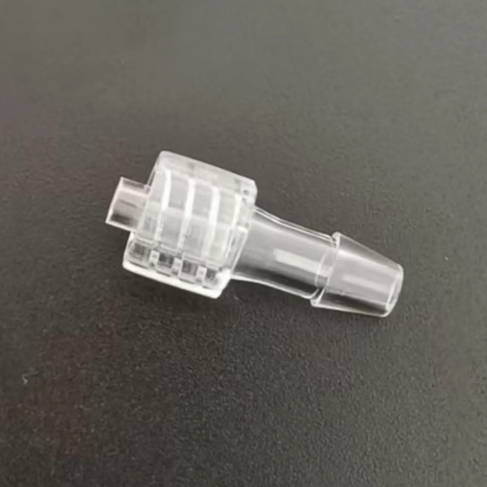 100 piezas macho Luer Lock 3/16 "adaptador de lengüeta for manguera de policarbonato for aplicaciones de laboratorio y alimentos