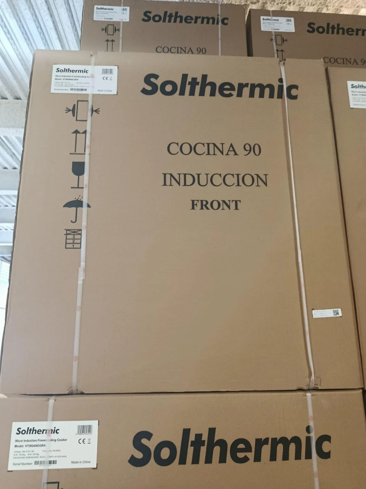 SOLTHERMIC F9L50G2RB Kuchnia Blanco 90 cm 5 palników Piekarnik panoramiczny 115 L Gaz butan i gaz miejski