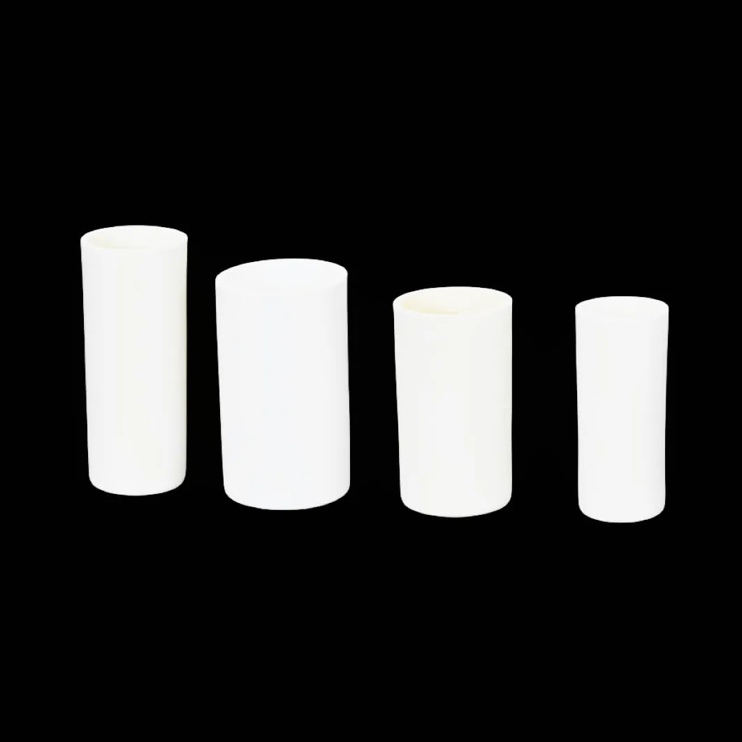 Crisol de porcelana de alúmina, herramienta de laboratorio de cerámica duradera para aplicaciones de alta temperatura, resistencia química y calefacción de precisión, ideal para experimentos