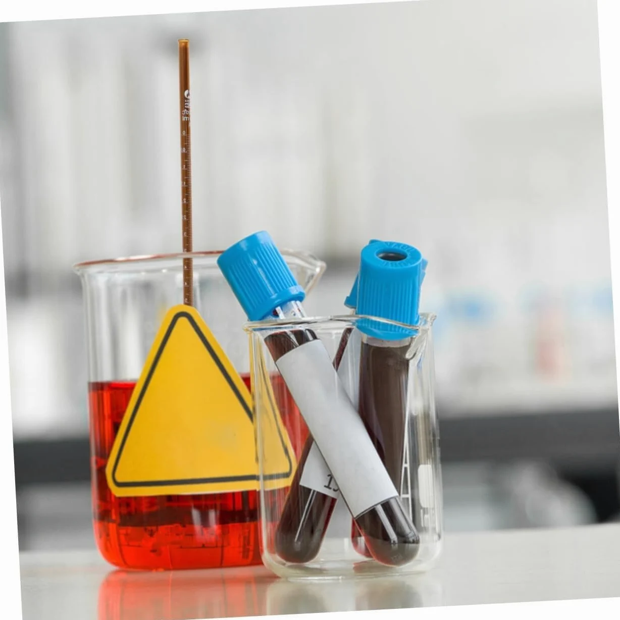 Bureta de Vidrio Borosilicato - Herramienta de Titulación de Laboratorio, Fácil de Usar & Duradera(Brown,5pcs,10ml)