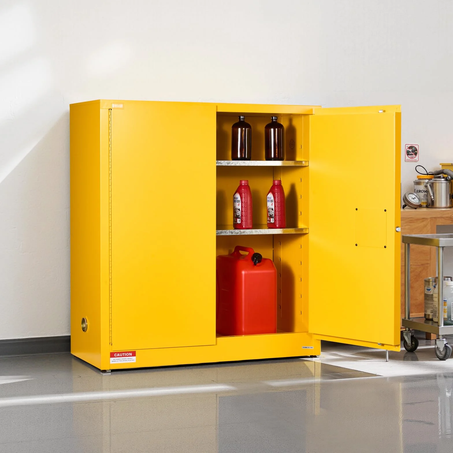VEVOR Gabinete para Materiales Inflamables, Gabinete Ignífugo 109,2 x 46 x 118 cm de 110 L de Acero Laminado en Frío y Galvanizado con Estante Ajustable para Uso Comercial y Doméstico, Amarillo