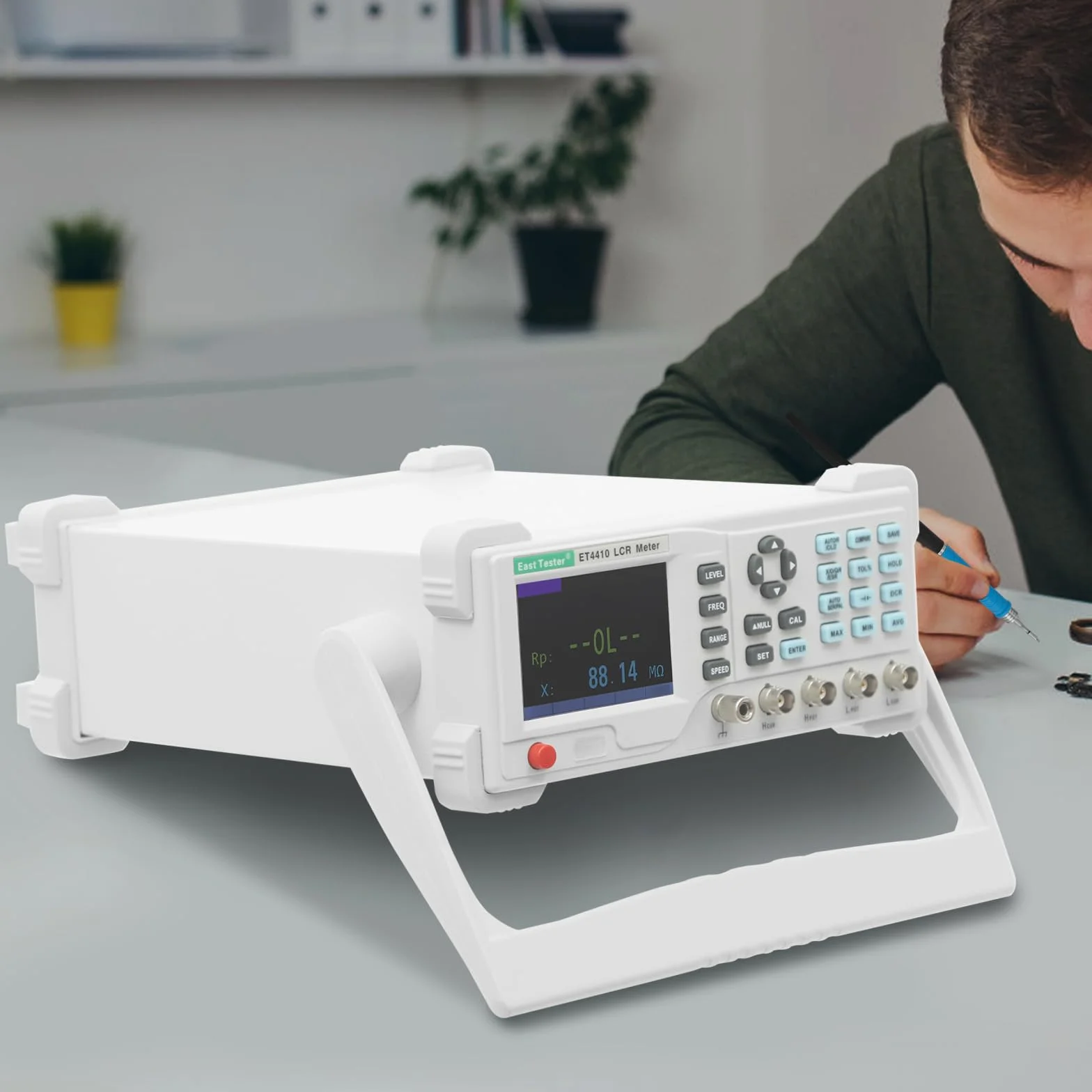 Medidor LCR ET4410,Medidor LCD digital de mesa de alta precisión,LCR con soporte ajustable Terminales de prueba Cable de alimentación Largo Pantalla LCD clara,Alta eficiencia Equipo de prueba