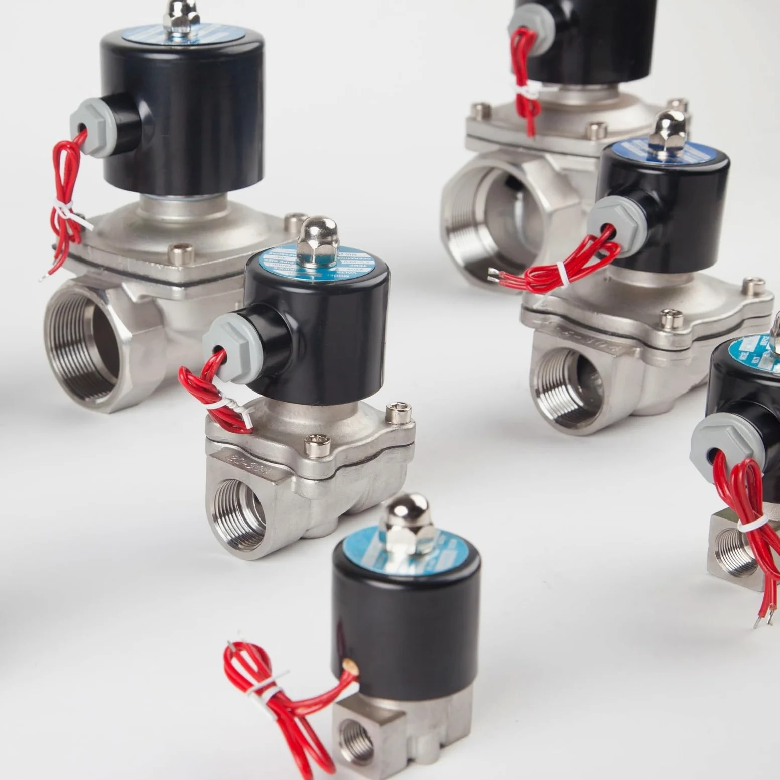1/4"" 3/8" 1/2"" 3/4" 1"" 1-1/2" BSPT Hembra 12V 24V 110V 220V 304 Electroválvula Eléctrica de Acero Inoxidable Normalmente Cerrado Neumático 1.25 Pulgada(BSPT FEMALE-DC12V,0.75 pulgadas)