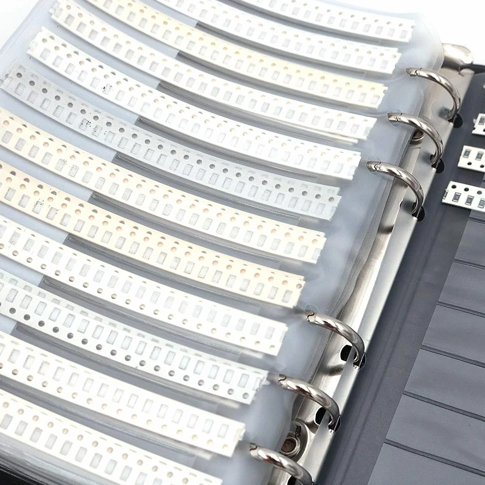 DollaTek 8500pcs SMD Resistor Sample Book 1206 1% 0 ohm-10M Ohm 170values