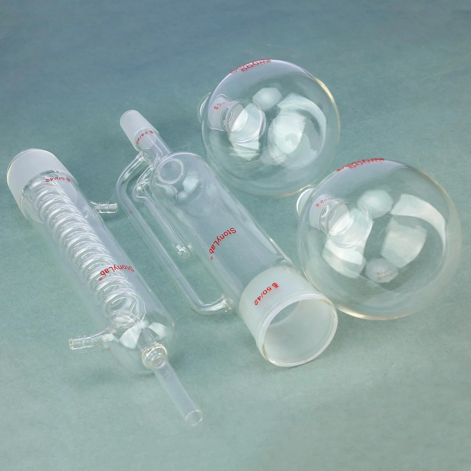 stonylab Kit de Extracción Soxhlet, Extractor Soxhlet de Vidrio de Borosilicato 50/42 con Condensador Graham y Dos Matraces de Fondo Plano 24/40 de 500 ml para Extracción de Laboratorio