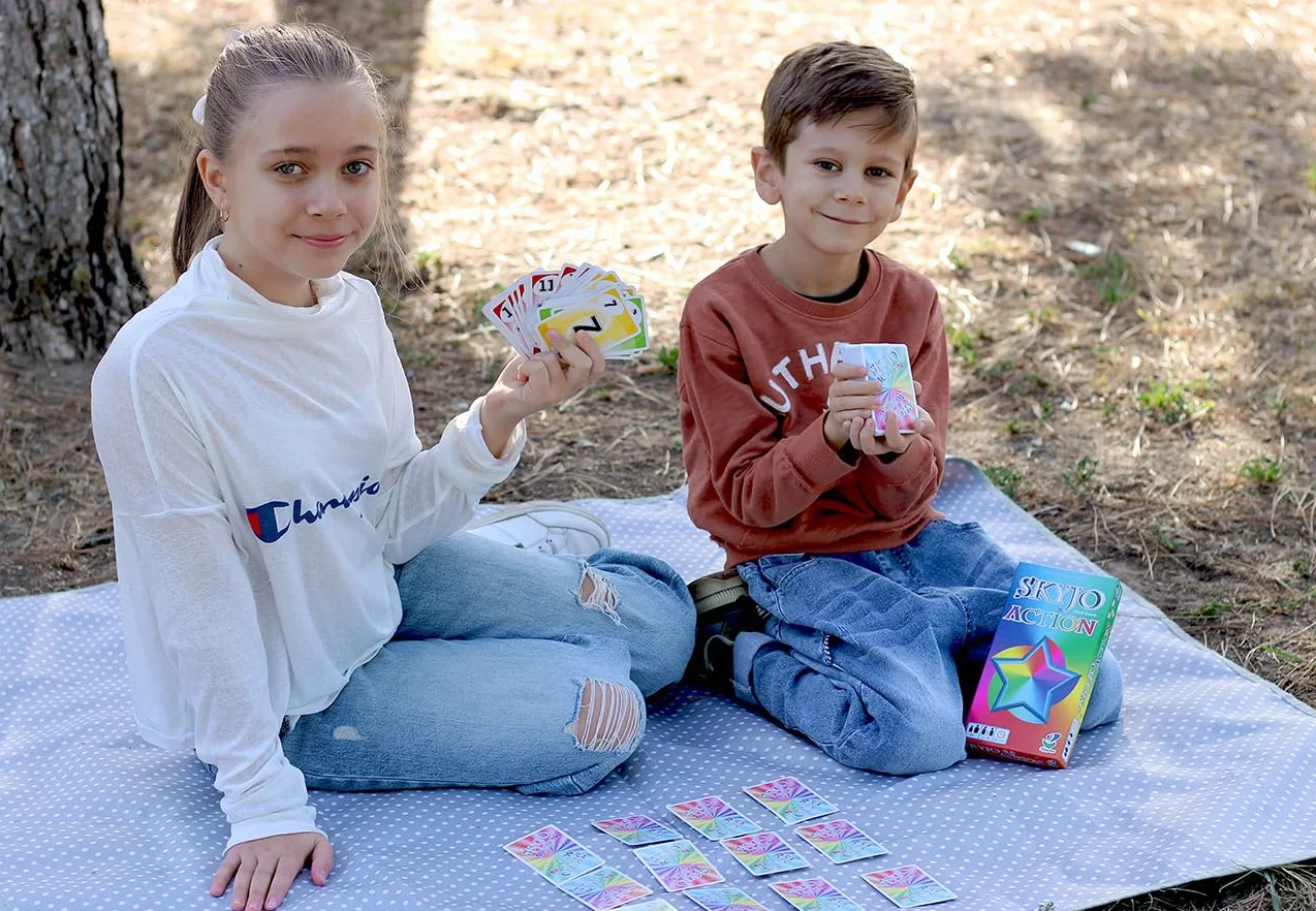 SKYJO Action de Magilano: Juego de Cartas para Niños y Adultos