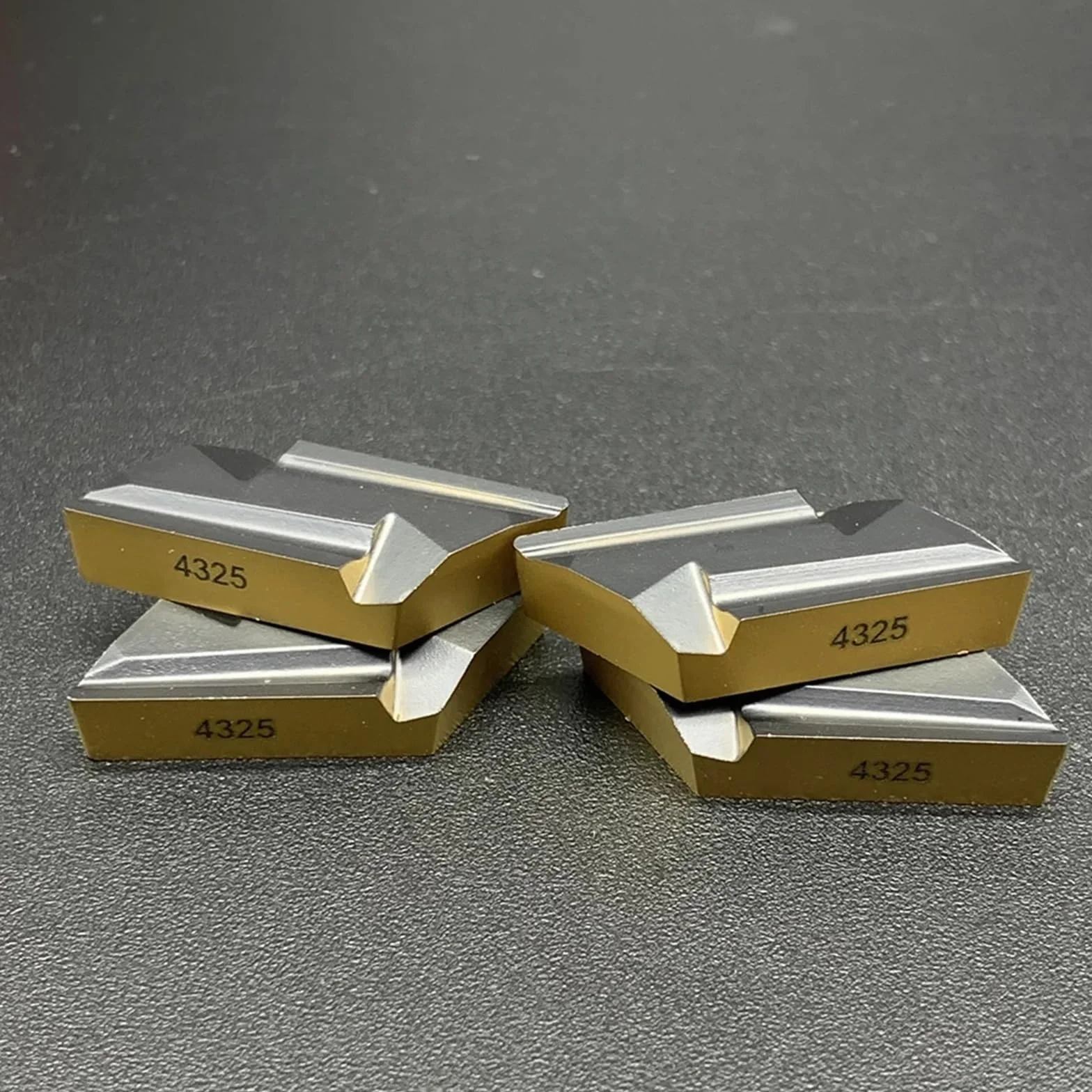 10 Uds Insertos De Carburo Torneado Herramienta Torno Metal KNUX160405L-11 4325 Inserto Fresado KNUX160405 Herramienta de Torno(KNUX160405R-11 4325)