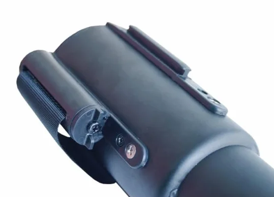 Poste Separador Negro con Cinta Extensible 3m – Delimitador de Colas 4 Vías, Base Antideslizante