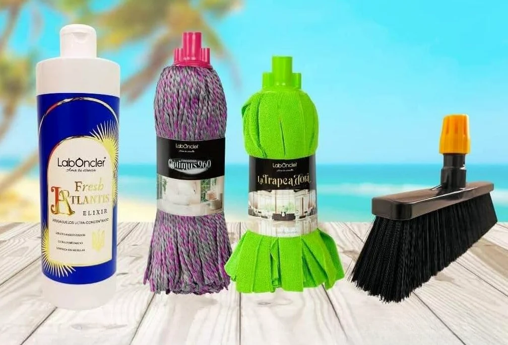 PACK LIMPIEZA LABONCLER SUELOS LIMPIOS FORMADO POR FREGASUELOS SUPER CONCENTRADO + FREGONAS OPTIMUS Y TREPADORA + ESCOBA PARA INTERIORES (FRESH ATLANTIS/océano, ropa limpia)