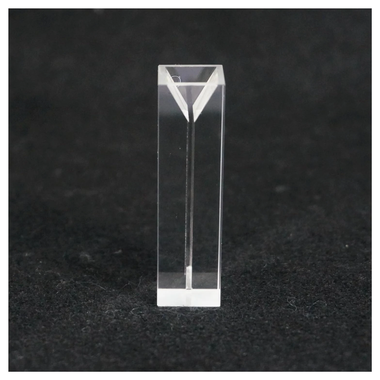 MENGKE Cubeta de fluorescencia de cuarzo micro de ancho interior de 350ul y 1 mm con tapa