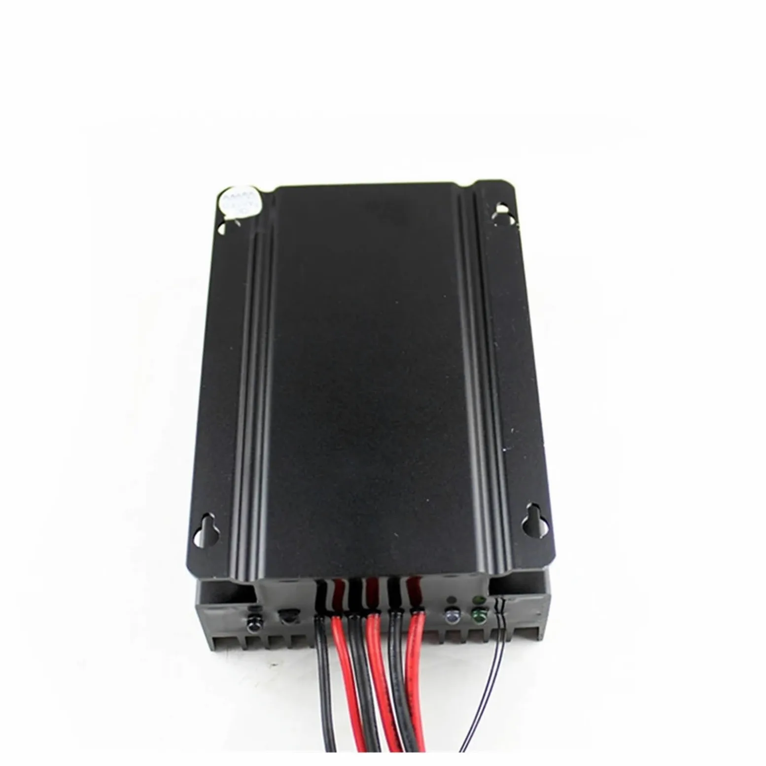 Controladores Solares, Controlador de Carga de farola Solar MPPT 12V 24Vdc 3906LPLI 15A Controlador de Cargador Solar Tecnología MPPT Eficiente