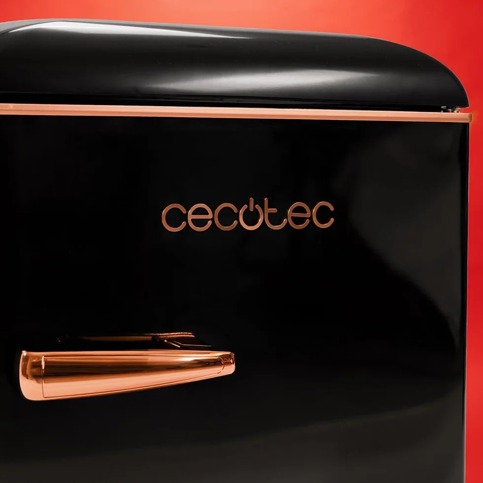 Cecotec Frigorífico 2 Puertas Retro 86L Bolero CoolMarket 2D Origin 86 Black, Clase Energética E, Icebox, Luz Interior, Tirador Cromado