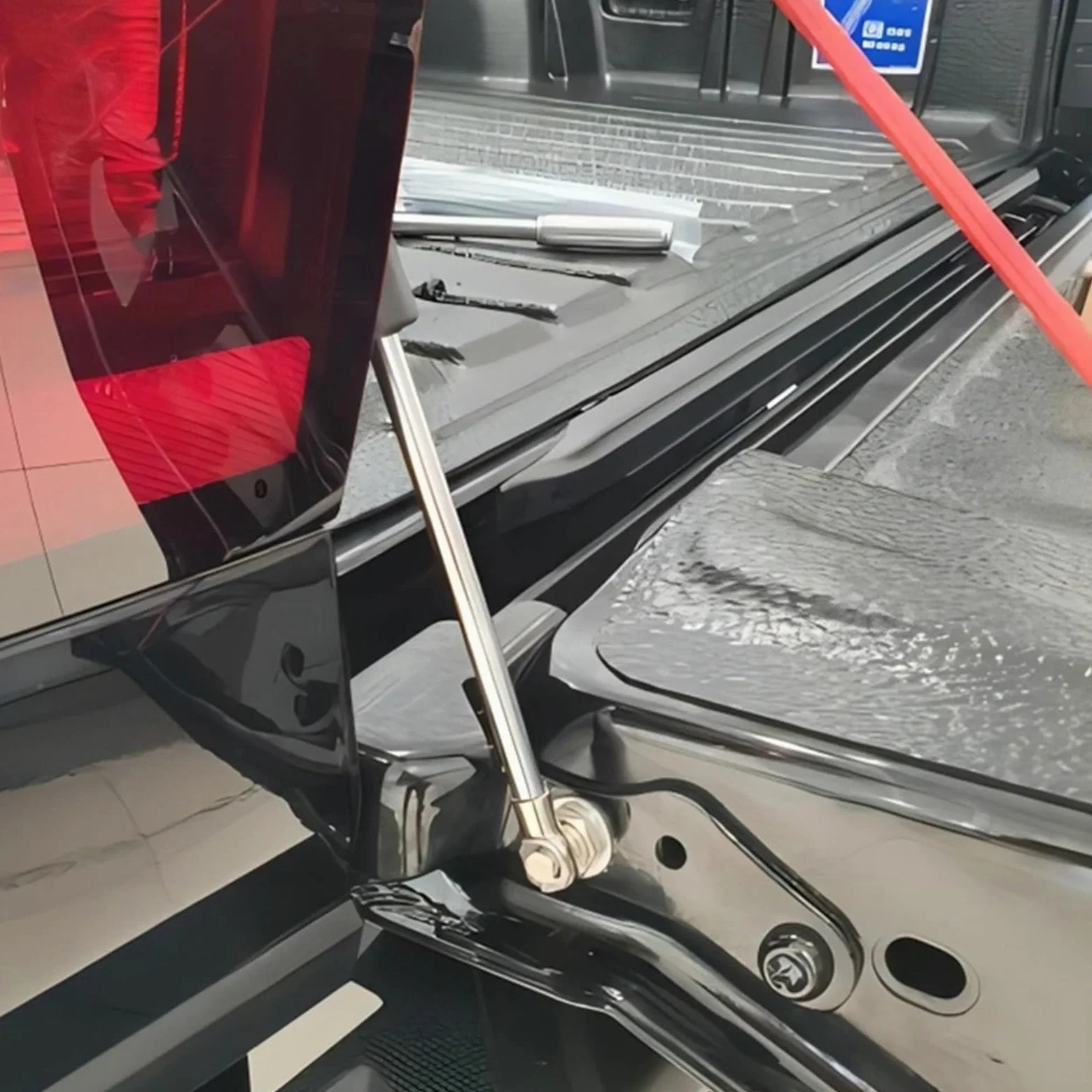 Amortiguador De Aceite Para Portón Trasero, Puntal De Bajada Y Subida Fácil, Camionetas Compatible Con Ford Ranger T9 XL XLT 2023 Y 2024, Accesorios. Resorte de gas Maletero