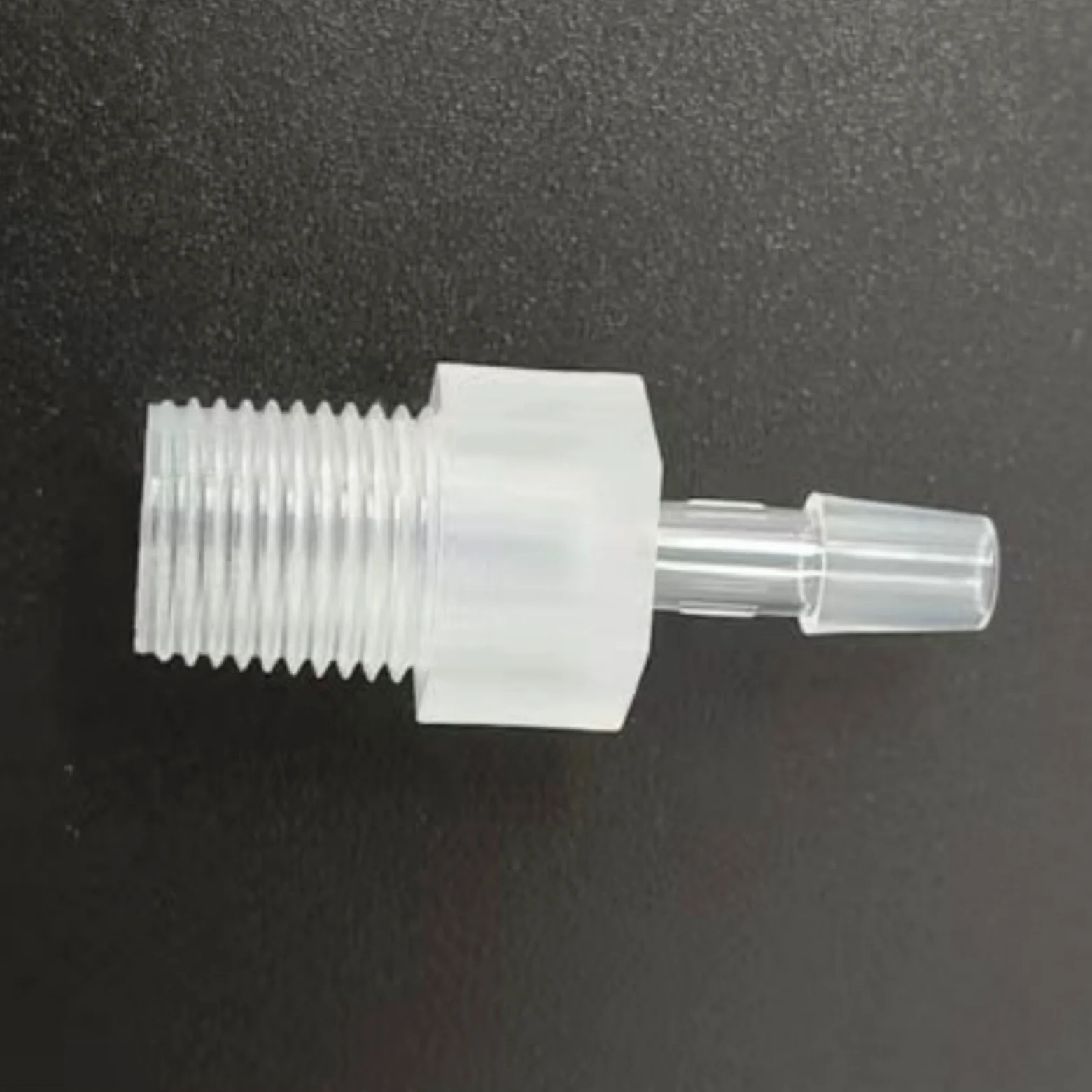 Conector de lengüeta for manguera plástico reutilizable, adaptador rosca macho 5/32 con púas a 1/8R, 50 Uds. for maquinaria alimentos laboratorio