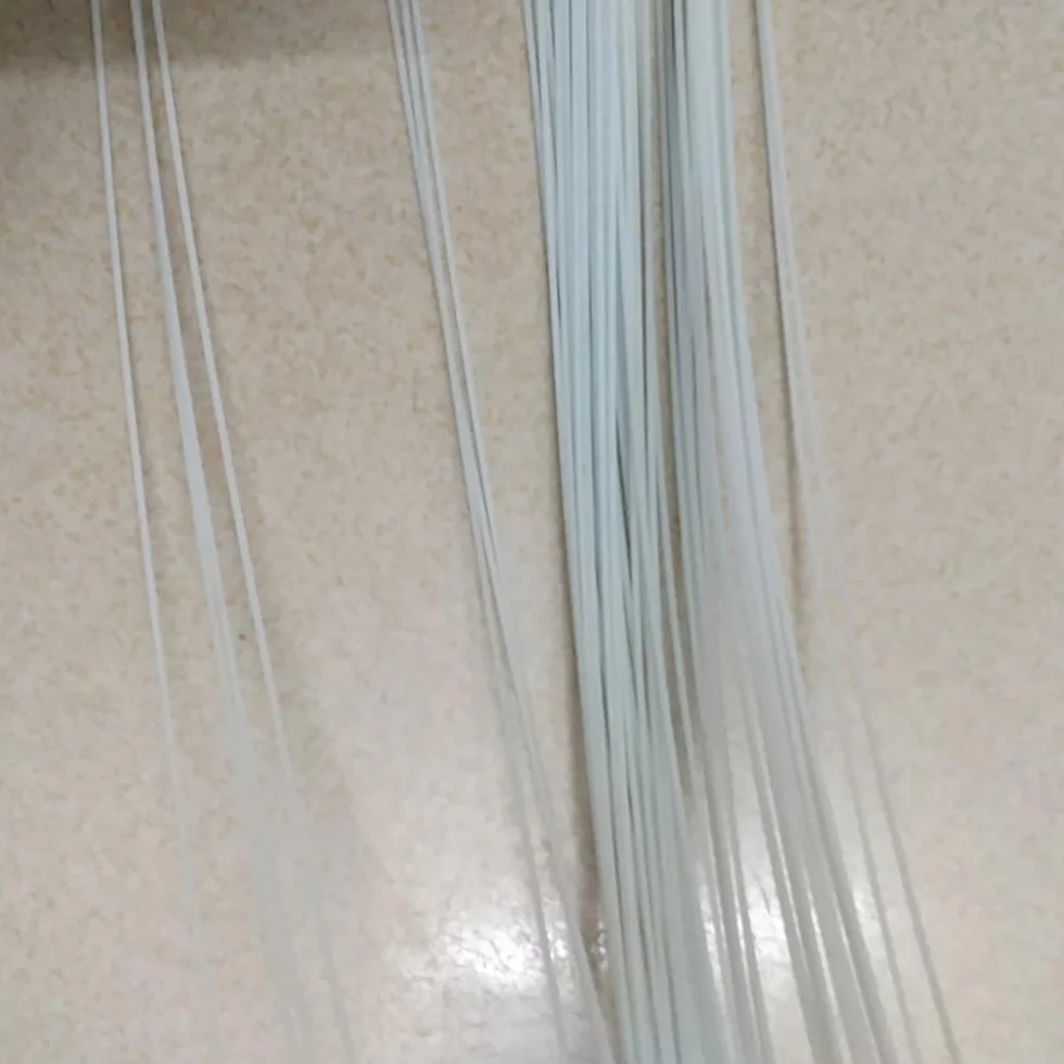 10 varillas flexibles de fibra de vidrio blancas for proyectos de bricolaje, cometas, aeromodelismo y manualidades. Diámetro de 1,5/2 mm, longitud de 1,5 a 4 m.(2.0x4000mm)