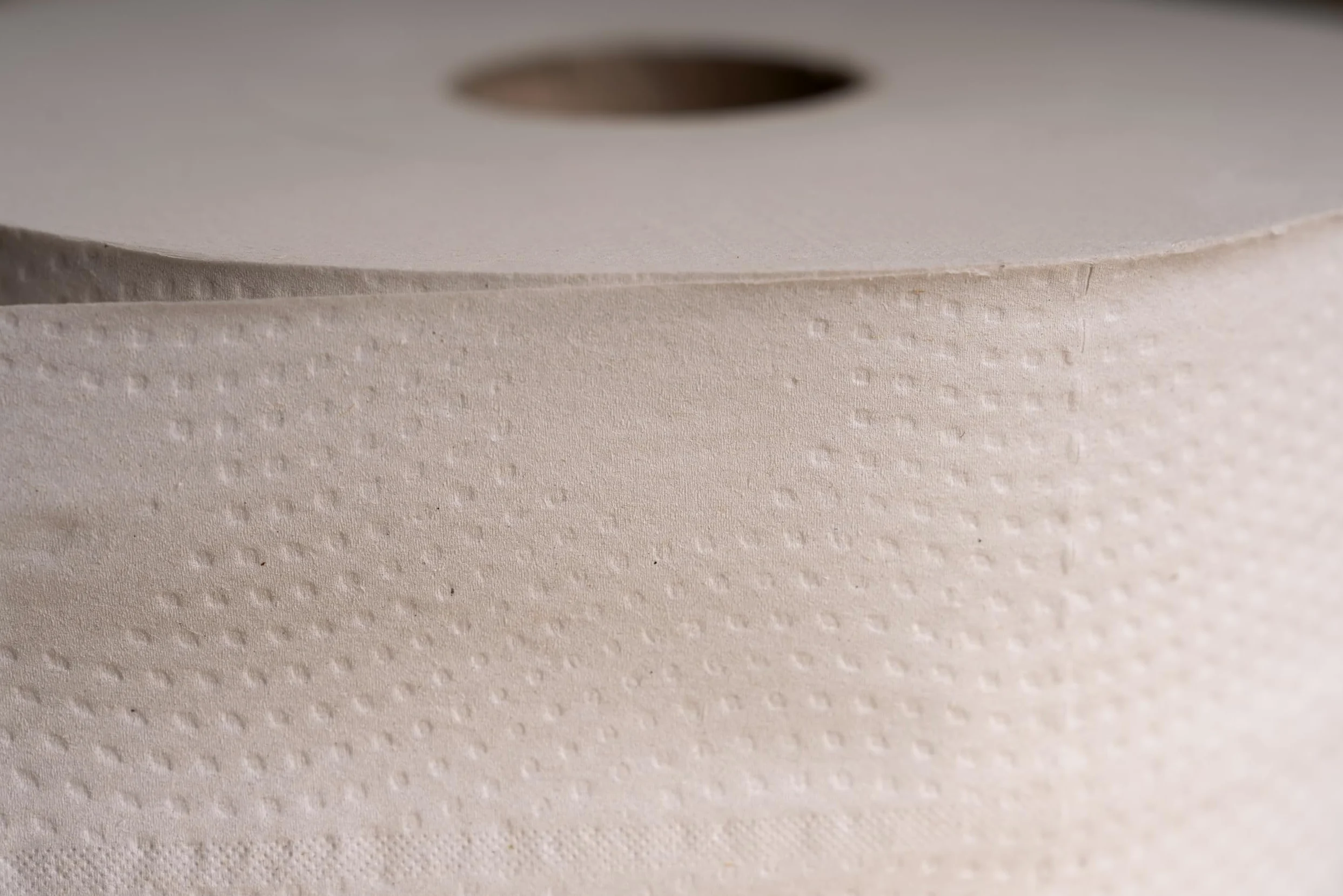 Papel Higiénico Industrial Reciclado, 145m, 2 Capas, 18 Rollos, Mandril Estrecho