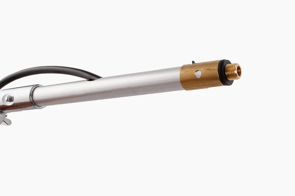 Articulación de Aluminio para Barras Telescópicas de Agua - Codo Ajustable | Ángulo de 270 grados para limpieza de techos de cristal y paneles solares. Conexión impermeable con rosca de 1/4 pulgada.