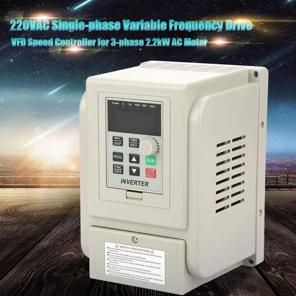 DEWIN Variador de Frecuencia Monofasico,2.2kW 220V AT1 Variador de Frecuencia para Motor Trifásico 2.2kW Motor 220VAC Monofásico,Entrada Monofásica,Salida Trifásica