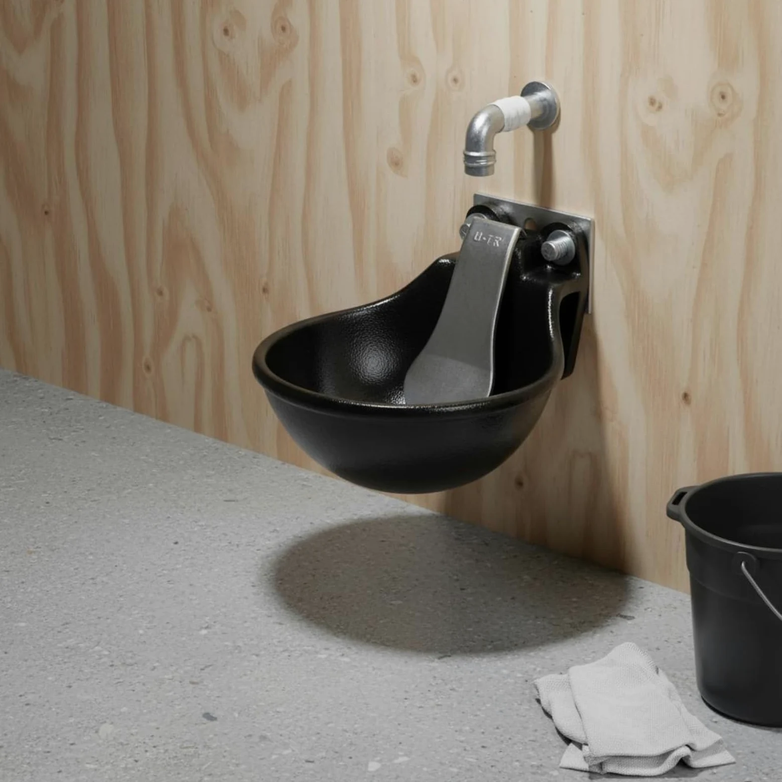 Abrevadero Automático Montaje en Pared Cuenco de Agua Estructura Desmontable para Instalación Ganadera, Granja