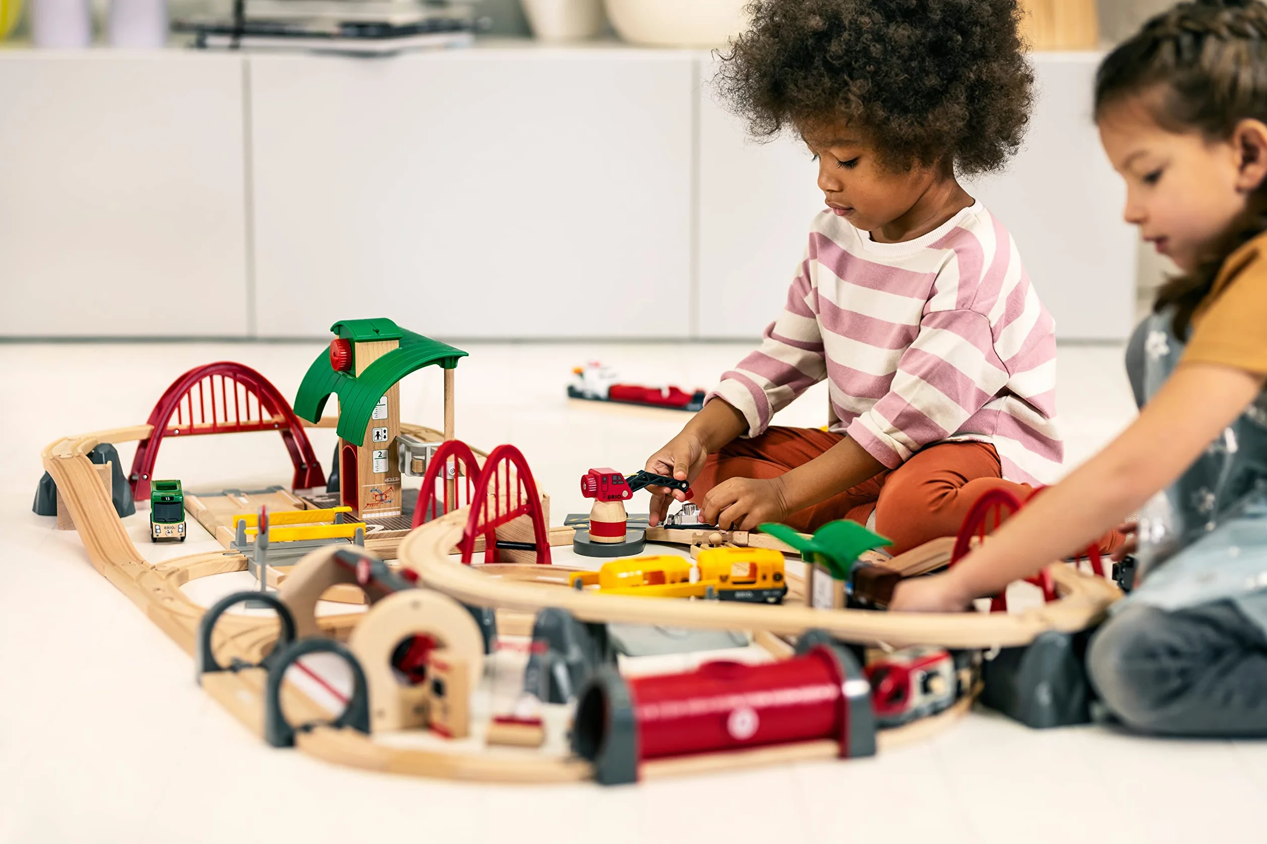 BRIO World Set Ferrocarril Deluxe Tren Juguete Madera Construcción Juguetes Niños 3 Años Juegos Educativos