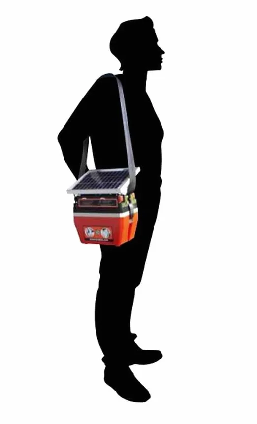 Pastor eléctrico con Placa SOLAR 5W Y Batería recargable de 12 V, Mod. ZAKO SOLAR PA133