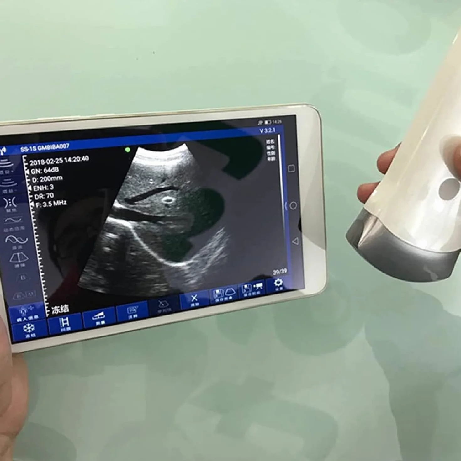 Escáner de ultrasonido inalámbrico portátil, sonda de instrumento de diagnóstico de embarazo veterinario, teléfonos inteligentes compatibles, tableta, for cerdos y ovejas (teléfono móvil no incluido)