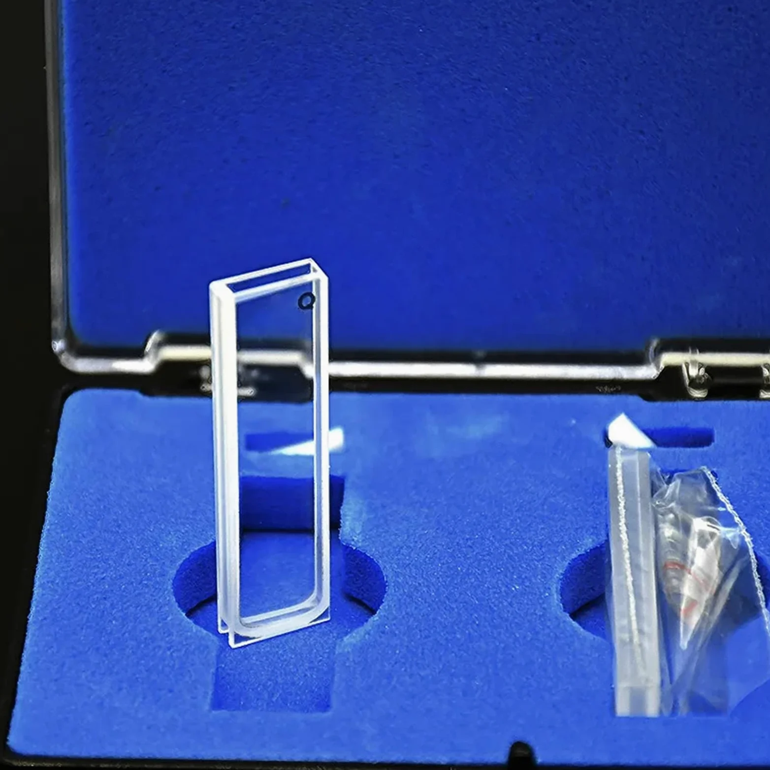 Laboratorio de óptica científica, Celdas de absorción de cuarzo de 2 mm, cubeta de cuarzo de 0,7 ml for espectrofotómetro, tecnología de sinterización de frita, paquete de 2