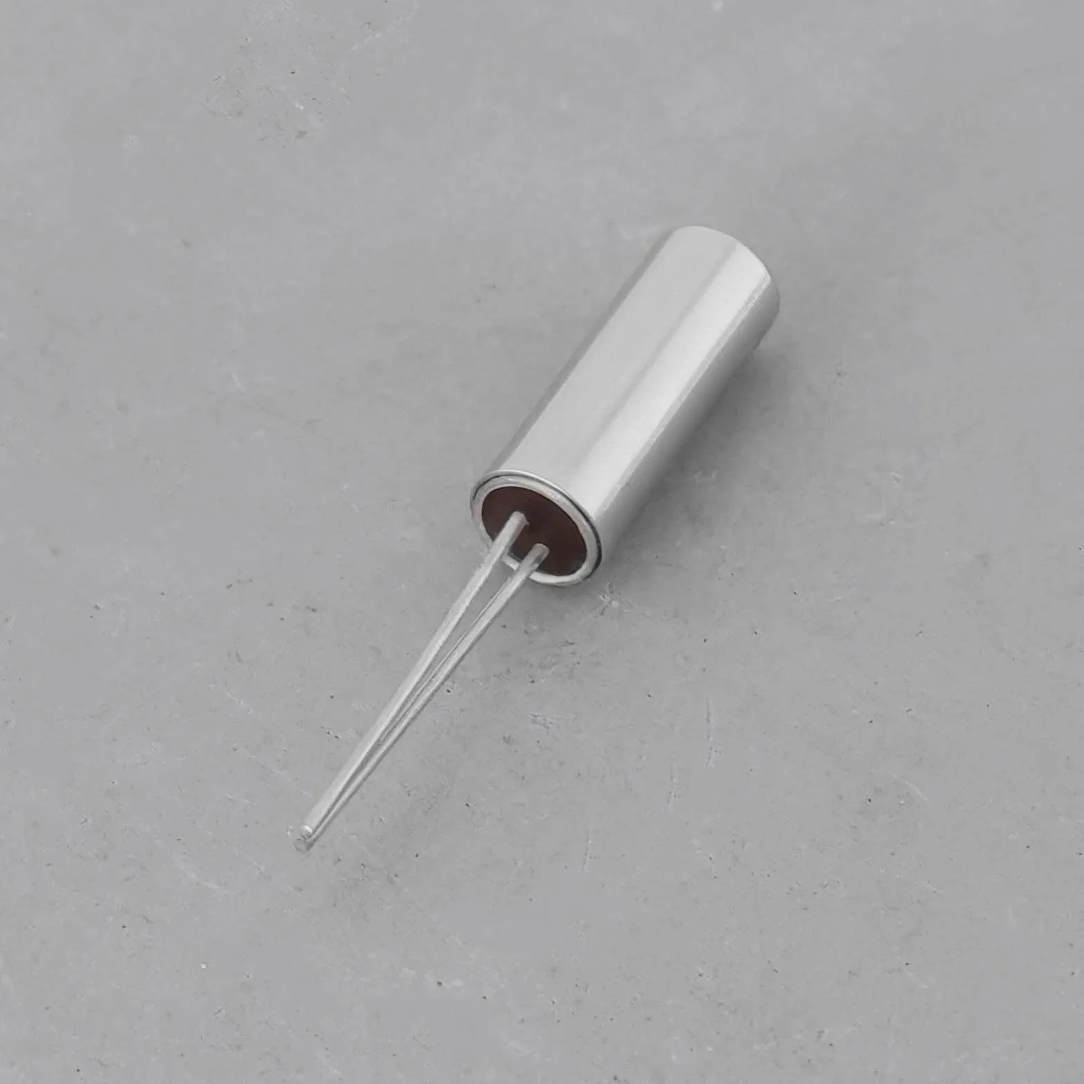 Osciladores de Cristal 32,768 KHz 3x8 mm Reemplazos de Cristal de Reloj