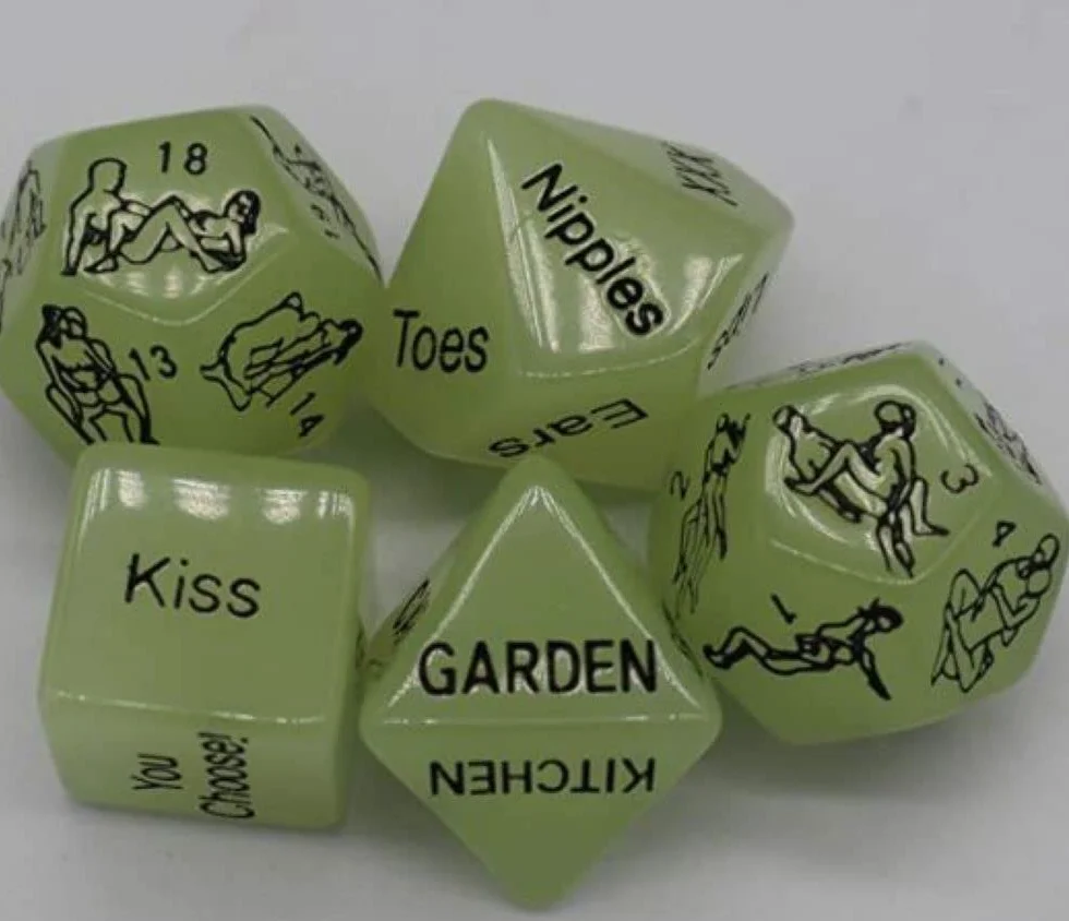 5 Dados Verdes Que Brillan En La Oscuridad, Juego Divertido, Regalo