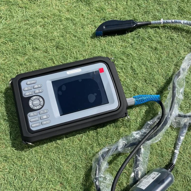 Genérico ECÓGRAFO PORTATIL EQUINO - Ultrasonido portatil para caballos, ovejas, cerdos ... De fácil manejo y calidad.