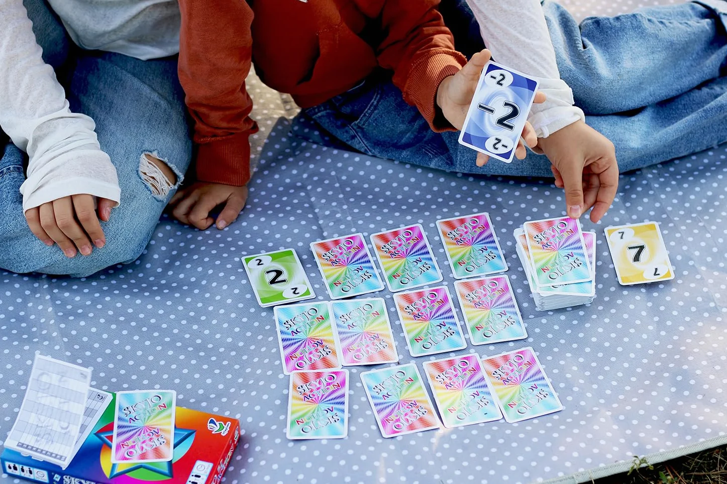 SKYJO Action de Magilano: Juego de Cartas para Niños y Adultos