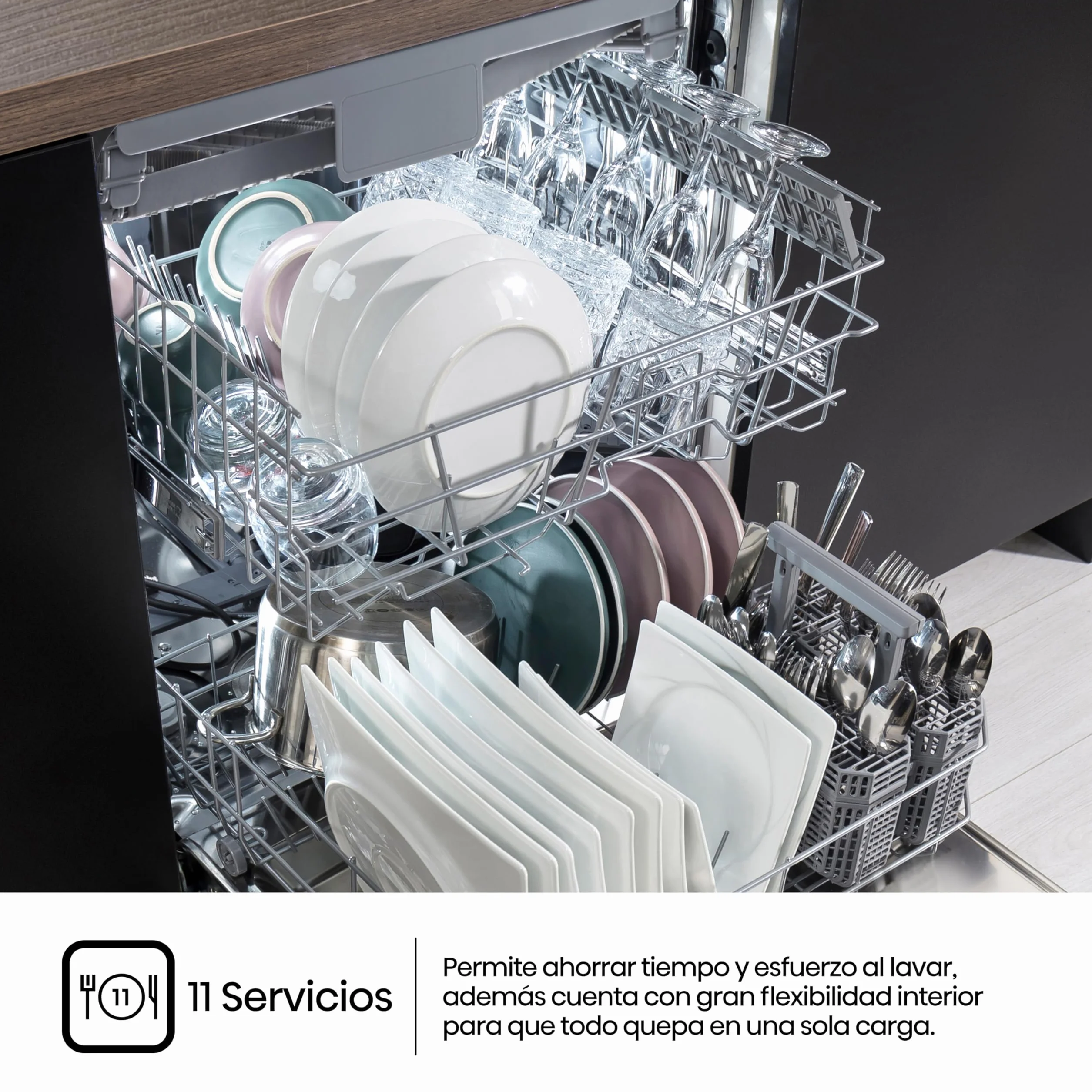 Hisense Lavavajillas Libre Instalación 45cm 11 Servicios 8 Programas Media Carga 3ª Bandeja Inox