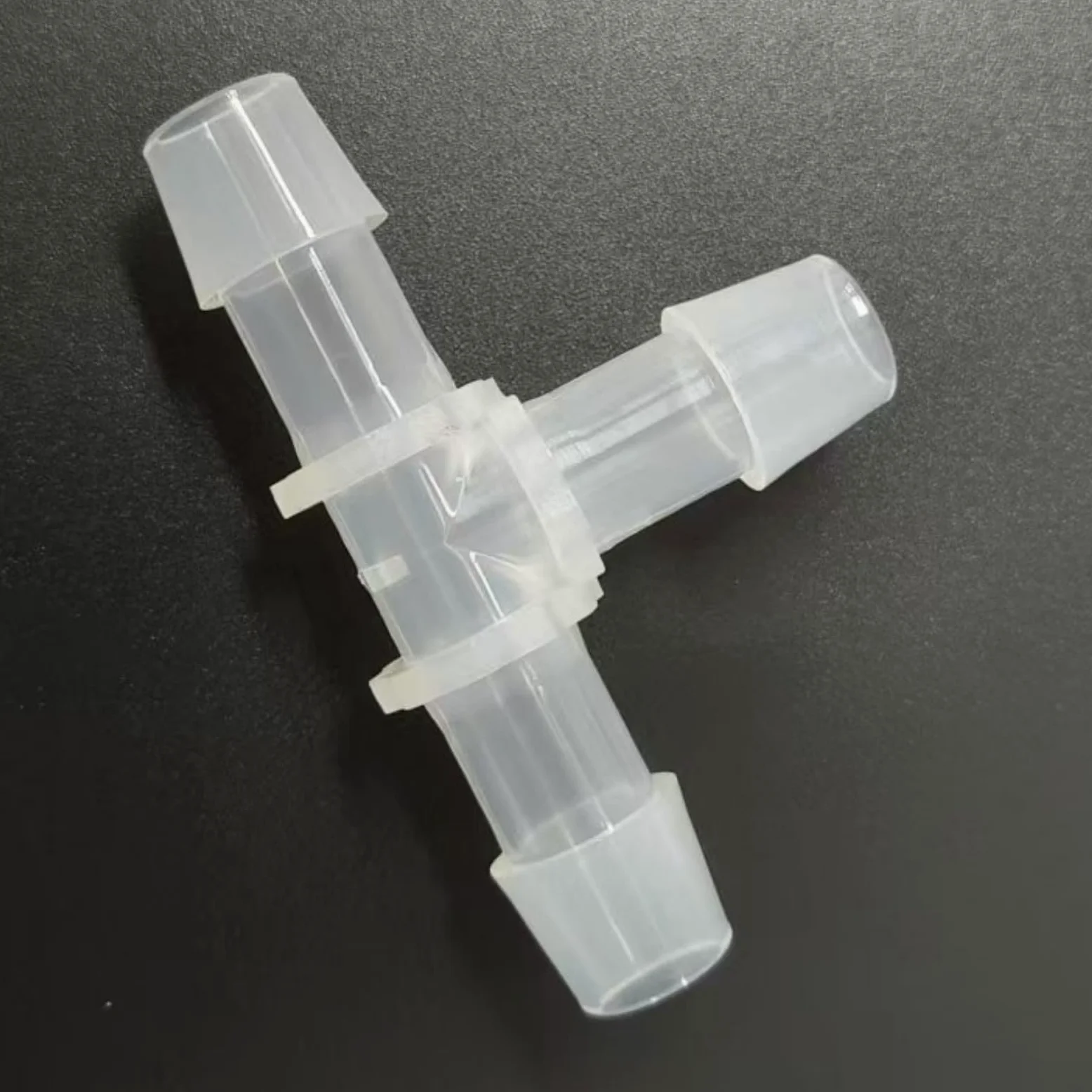 Accesorio en T con púas for manguera en forma de T de 3 vías, paquete de 25, adaptador de plástico PP duradero for laboratorio,(12.7mm 1/2inch Cir)