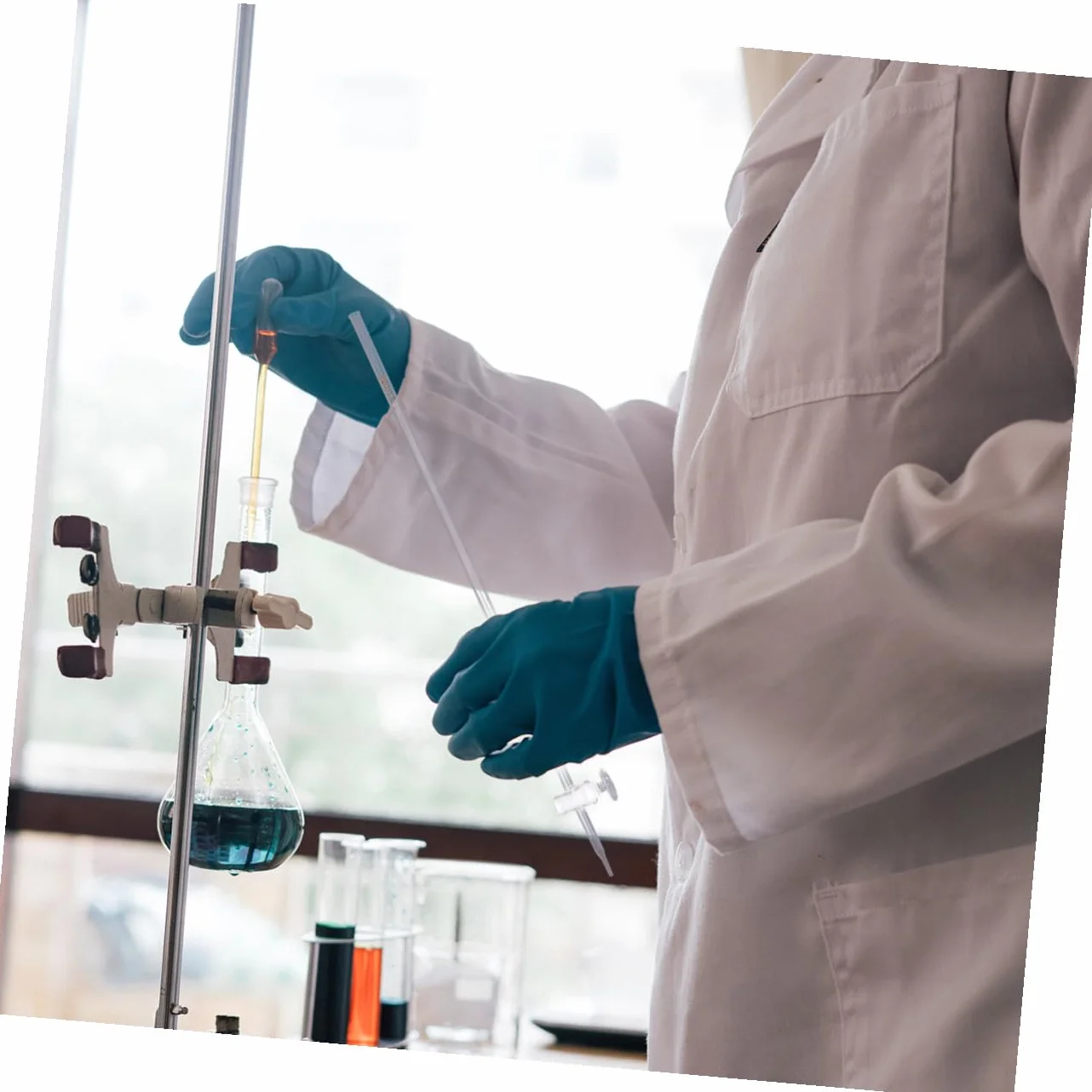 COLLBATH Bureta de laboratorio químico de vidrio de borosilicato, ideal para de ácidos, equipado con de paso, adecuado para clases escolares y experimentos científicos