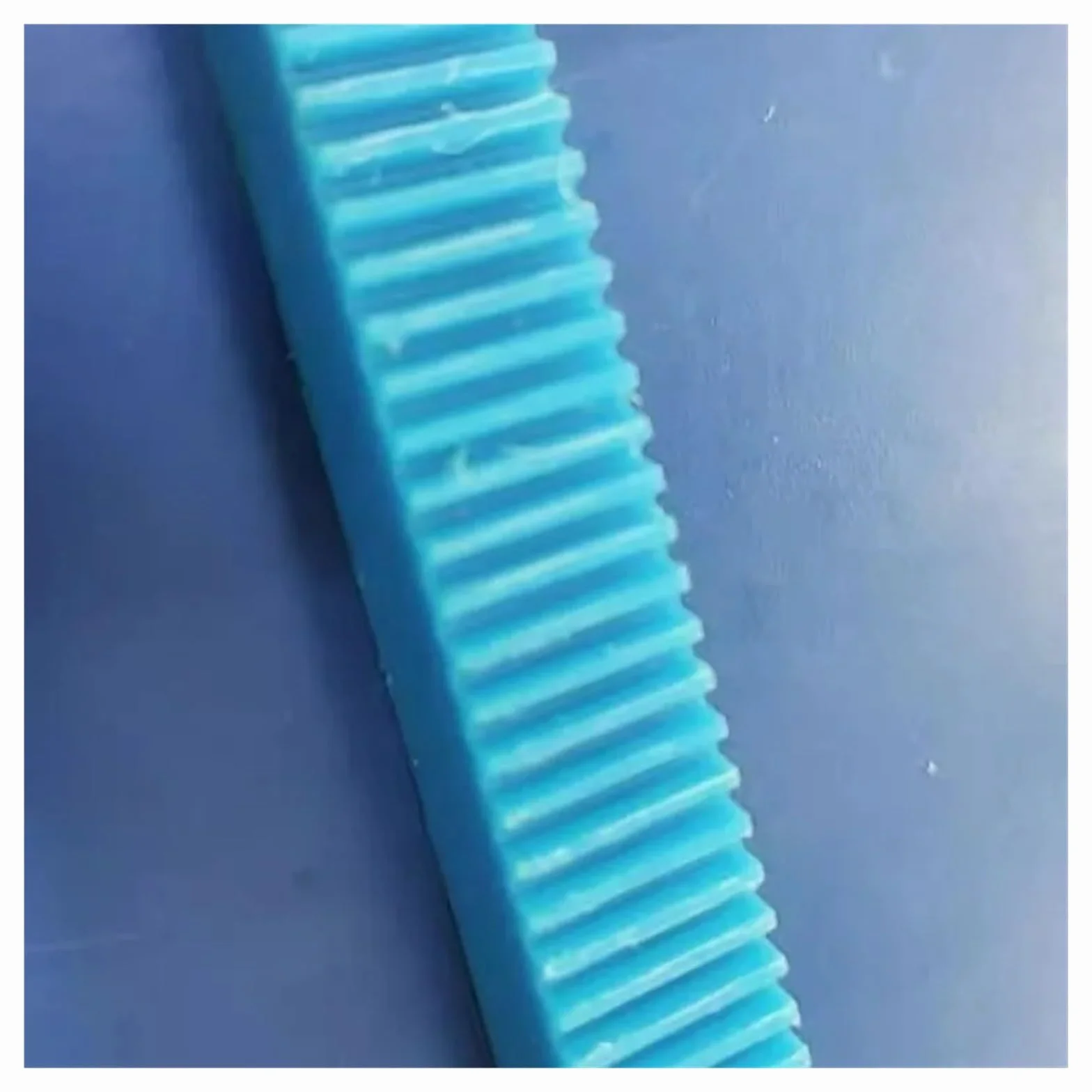 Cremallera de plástico azul Xuro 0,5-2 módulos, dientes rectos 300-500 mm