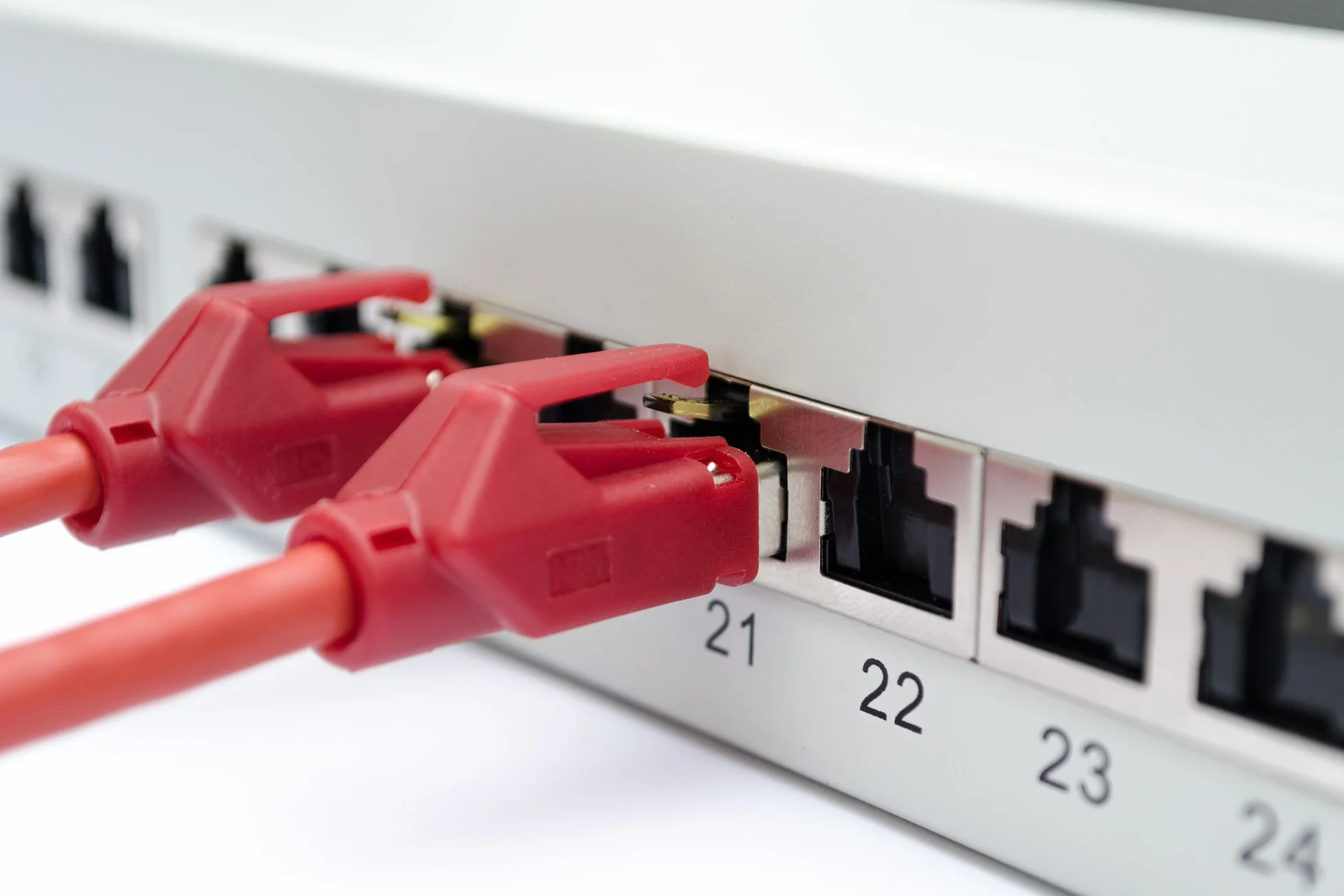 DIGITUS LSA Patch-Panel Cat-6A 24 puertos 1 U Apantallado Clase EA Negro RAL 9005