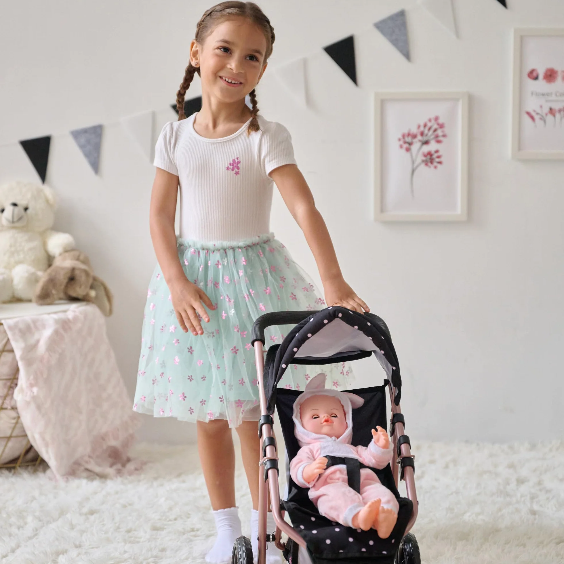 Teamson Kids Cochecito de muñecas Jogging Negro con Lunares Rosas, Capota Ajustable, Arnés, Cesta y Mango Suave