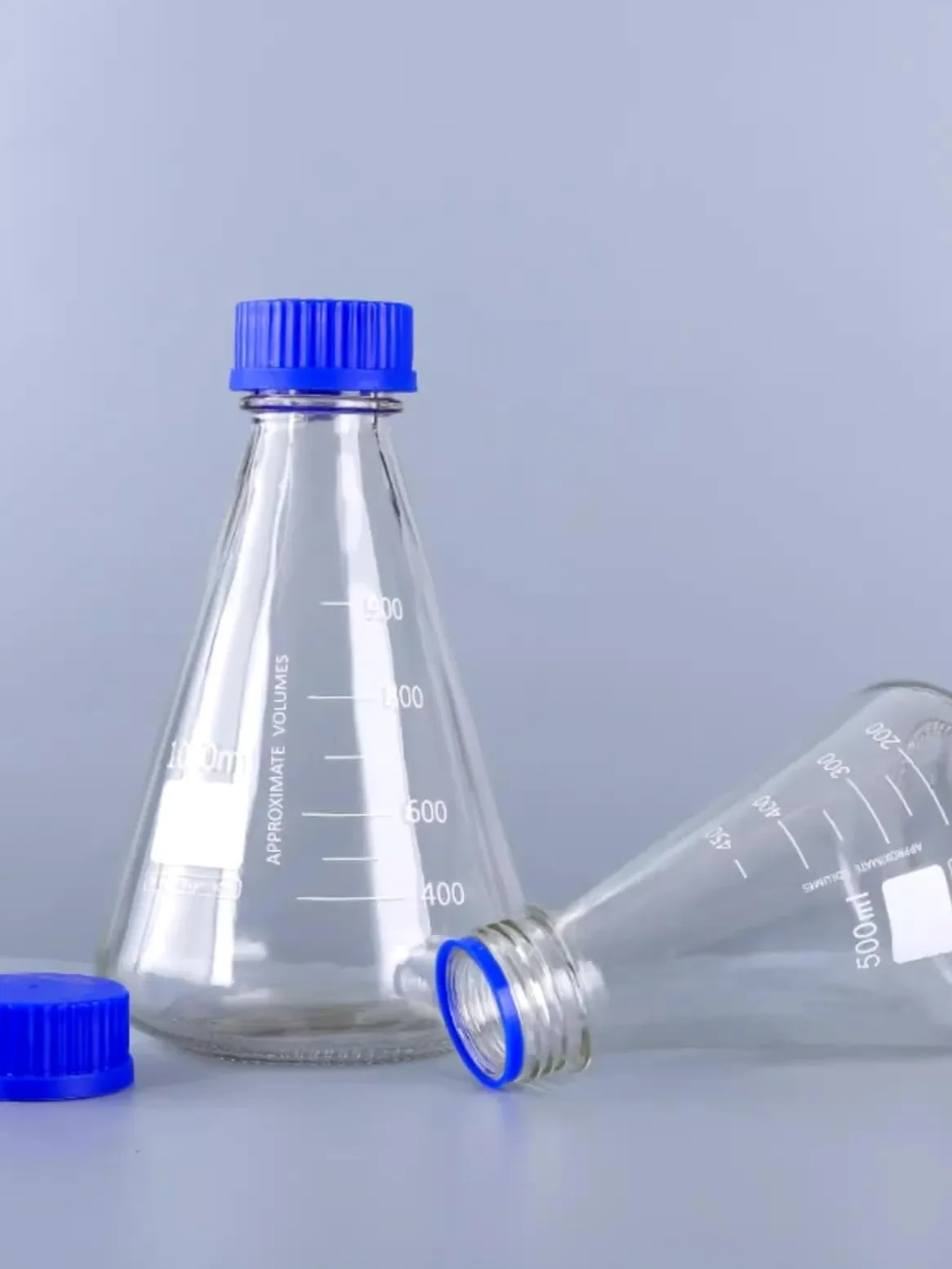 Frasco de vidrio para reactivos de laboratorio, Botella de reactivo de vidrio de laboratorio, matraz Triangular con tapa de tornillo azul cónico, 250/500/1000ml(500ml)