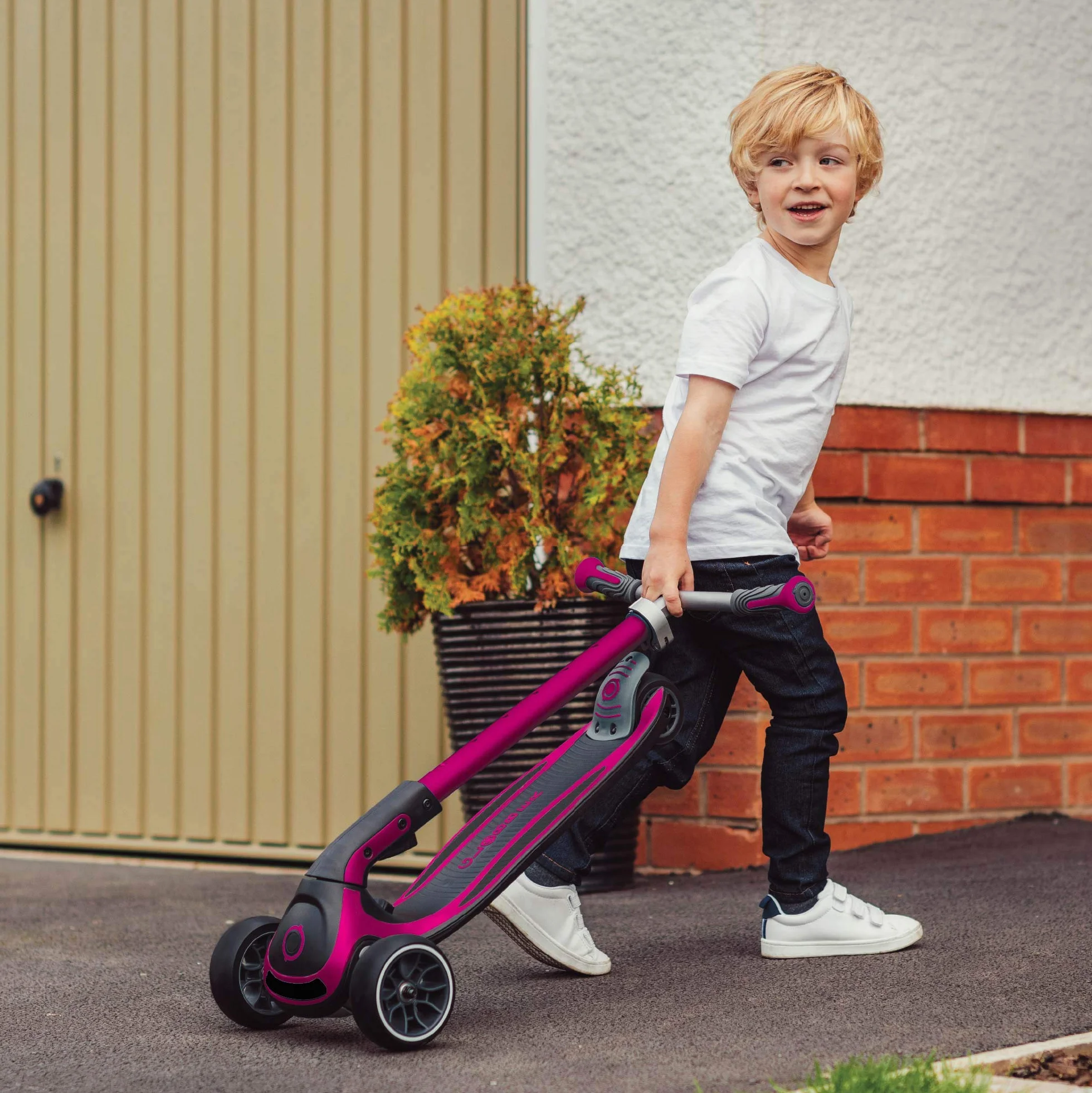 Globber Ultimum Patinete 3 Ruedas Juvenil