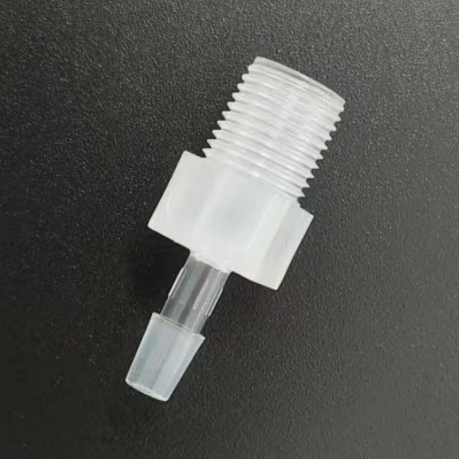 Conector de lengüeta for manguera plástico reutilizable, adaptador rosca macho 5/32 con púas a 1/8R, 50 Uds. for maquinaria alimentos laboratorio