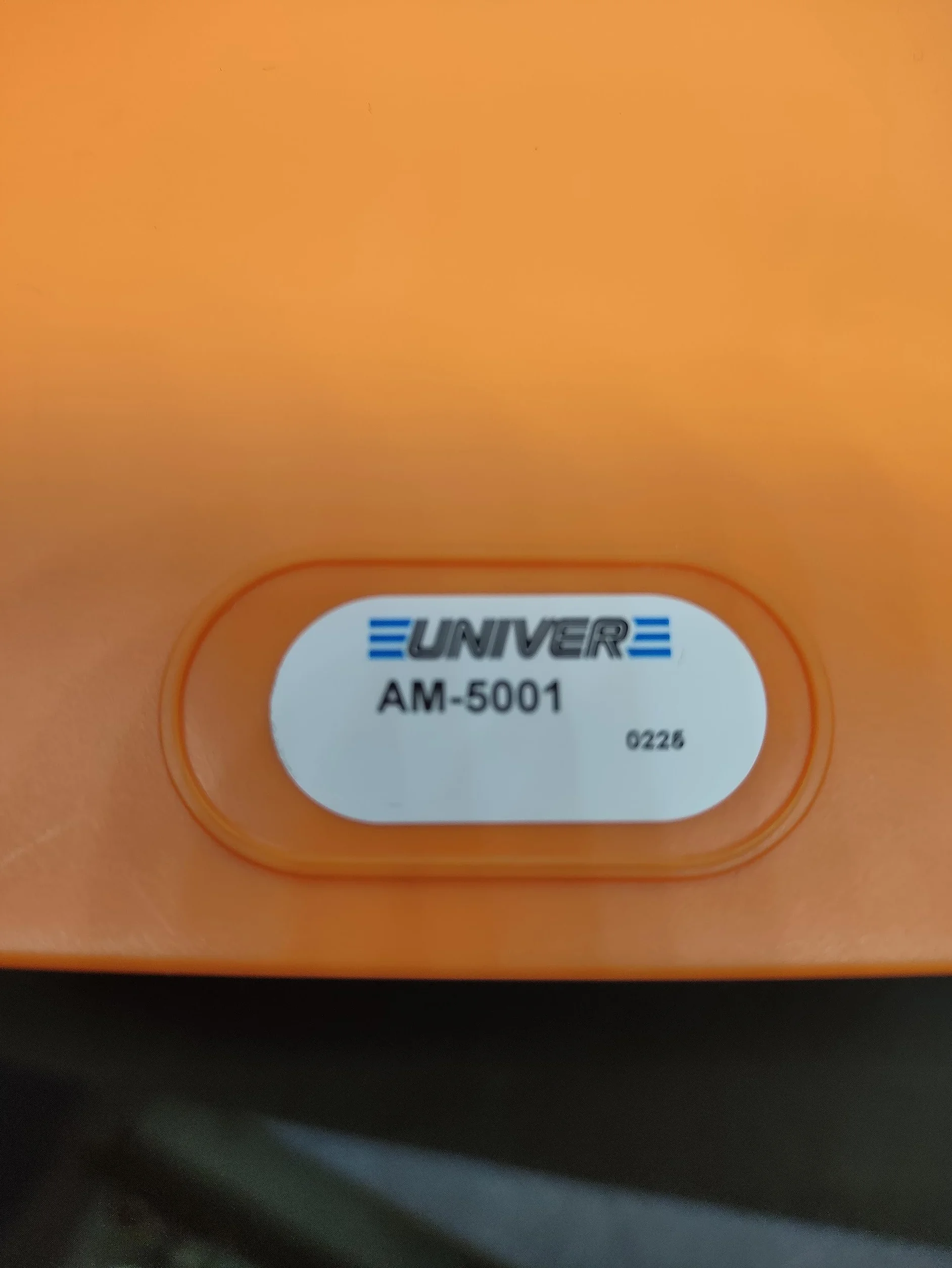 AM-5001 UNIVER Pedal neumático 5/2