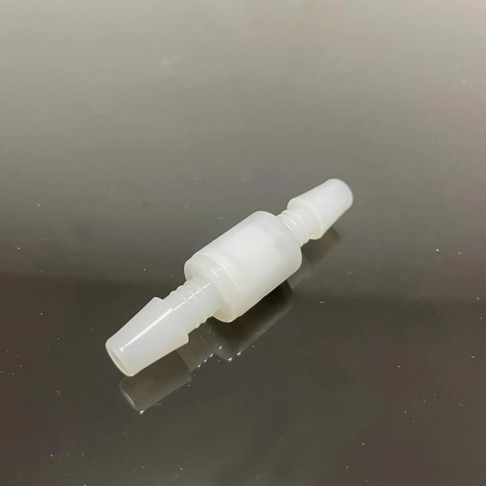 Válvula de retención plástica de Bola de Resorte de ozono PVDF Viton de 1/4''(Three Sixteenth Inch)