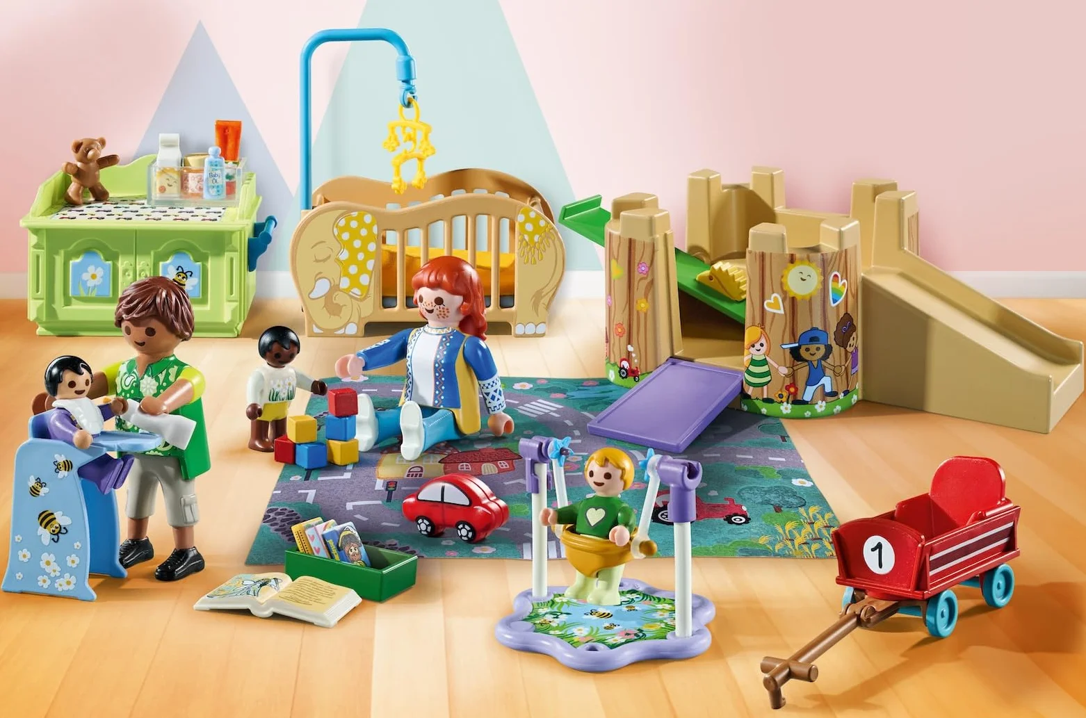 PLAYMOBIL MyLife Promo Pack 71649 Set Primera Infancia, 5 Figuras, Torre de Juegos, Tobogán, Accesorios, Juguetes para niños y niñas a Partir de 4 años