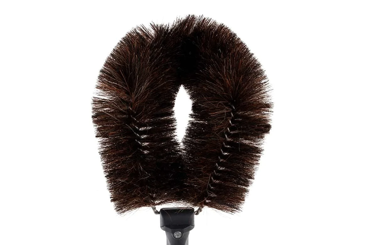 Cepillo para Tuberías y Telarañas de Crin de Caballo, 24x15 cm | Escoba para polvo en alturas compatible con barras telescópicas, cabezal flexible con cierre de seguridad