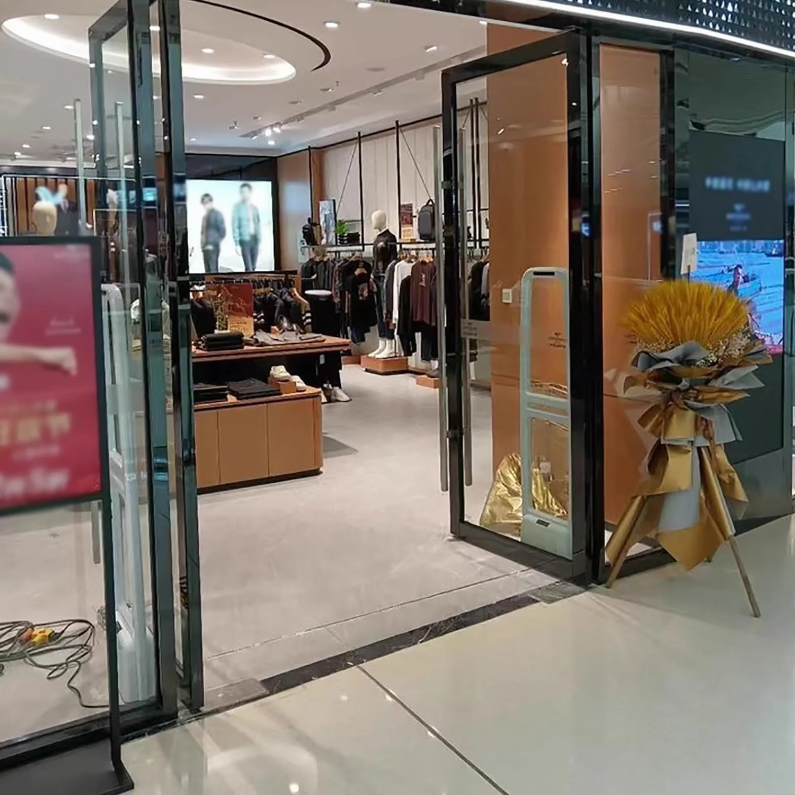 Equipo Antirrobo para Comercios, Sistema de Alarma de Seguridad EAS AM 58KHZ, Alarma Sonora y Visual, con 200 Hebillas Antirrobo, para Tiendas Ropa y Supermercados