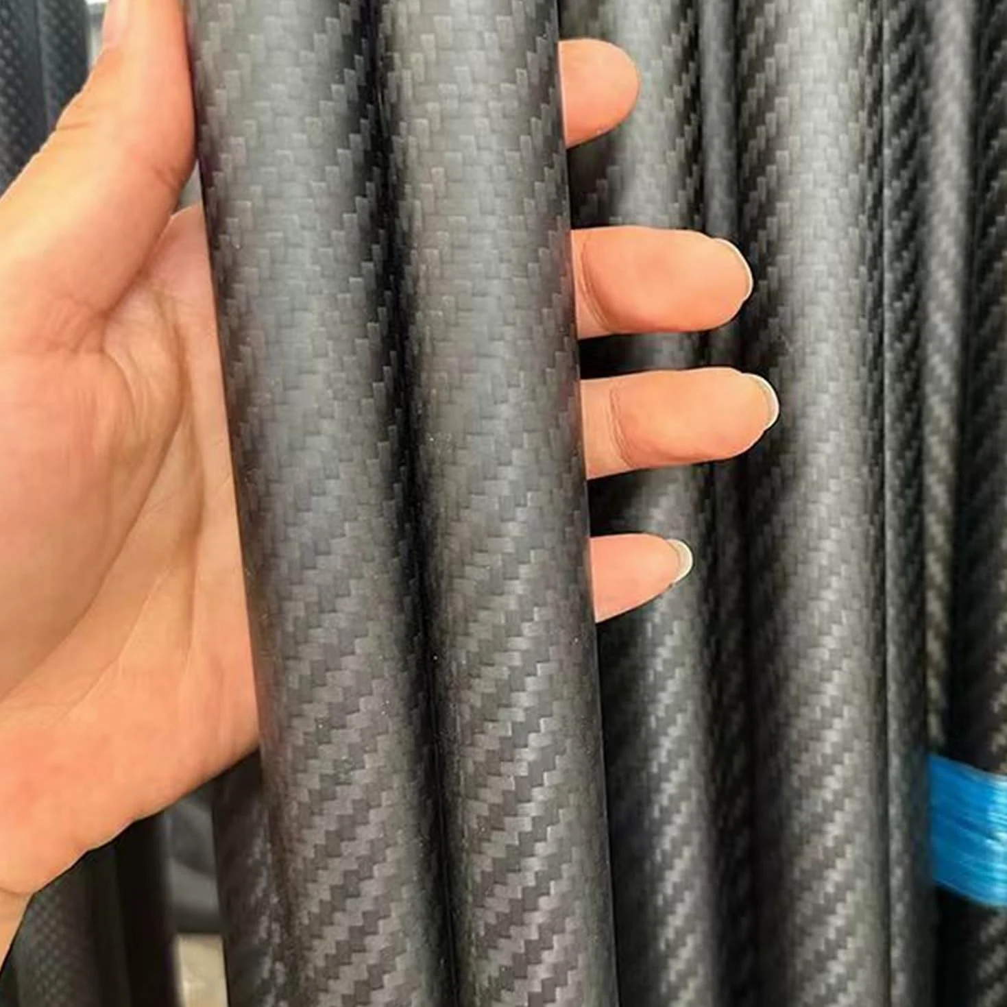 Tubo de fibra de carbono, tubo rígido ligero para modelos aeroespaciales y drones, 1000 mm de largo, varios diámetros disponibles, construcción duradera para un mejor rendimiento