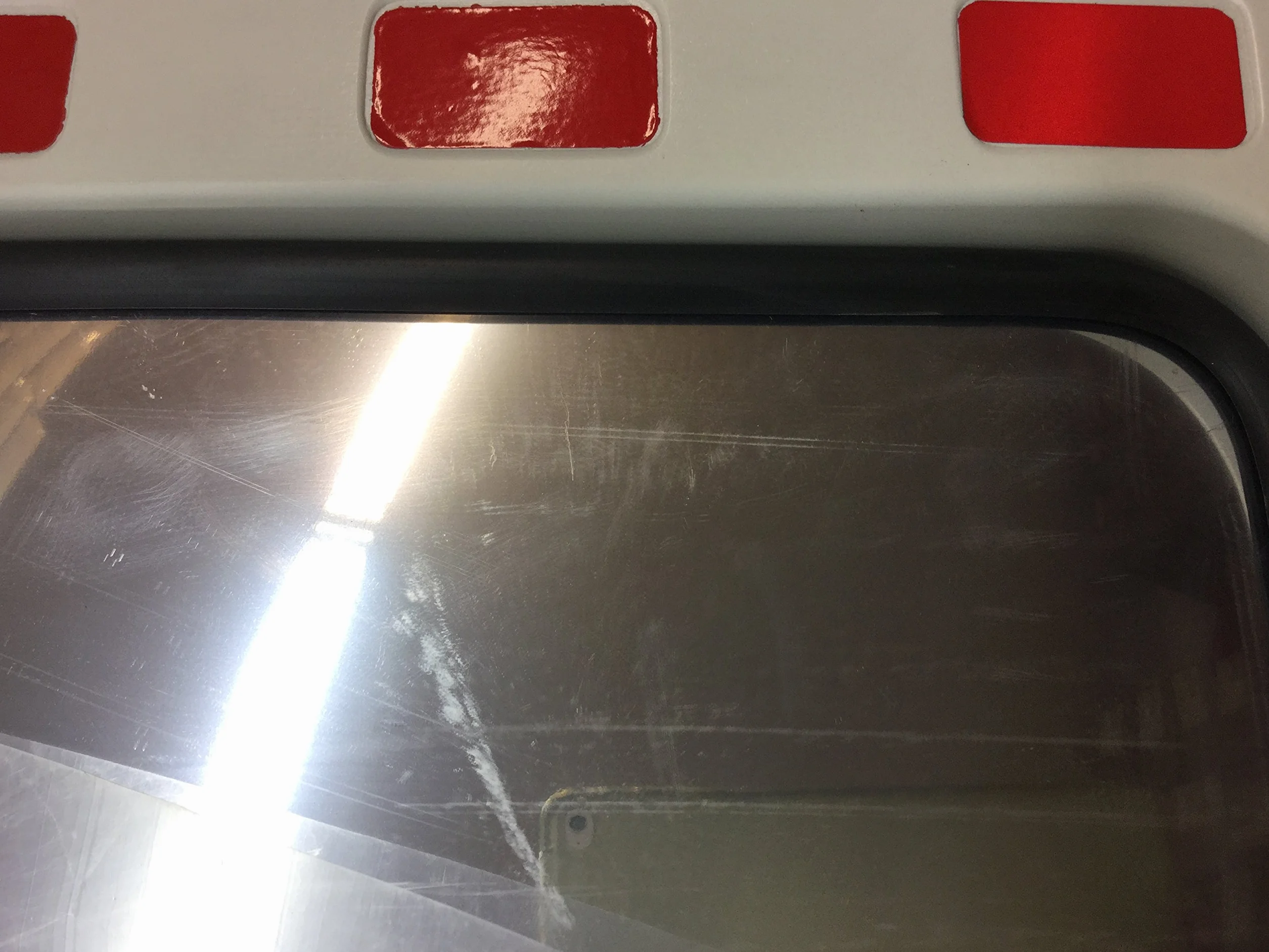 Espejo de tráfico profesional con reflectores, convexo, de seguridad (40 x 60 cm) con junta